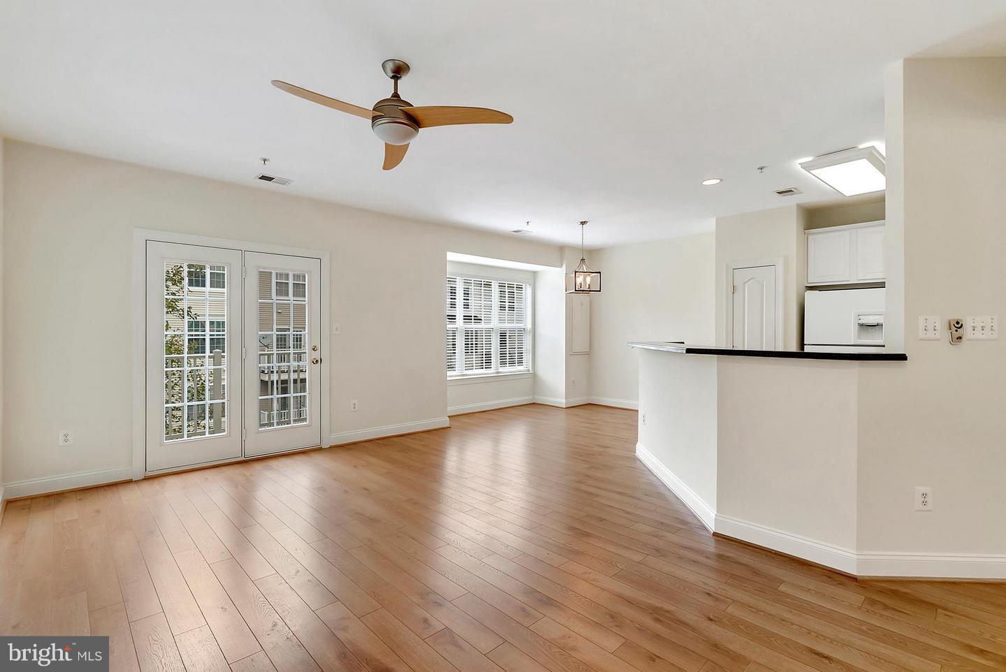 JEFFERSON PARK - Residential Lease