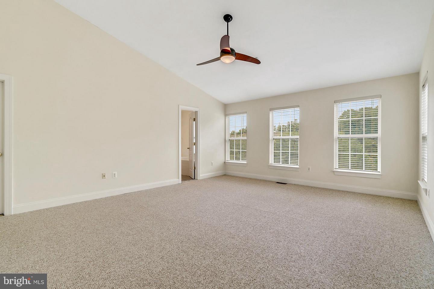 JEFFERSON PARK - Residential Lease