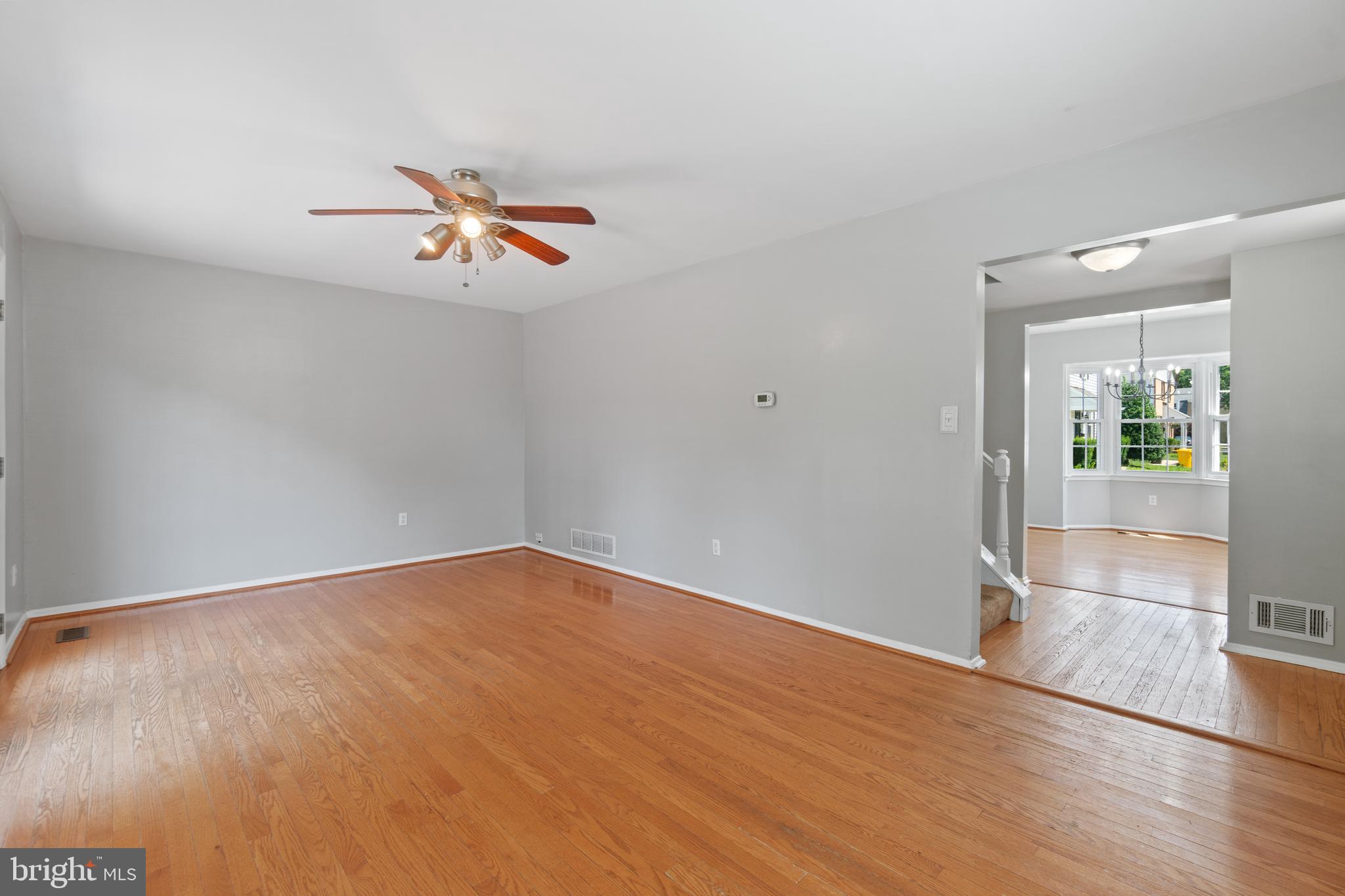 CROFTON SQUARE - Residential