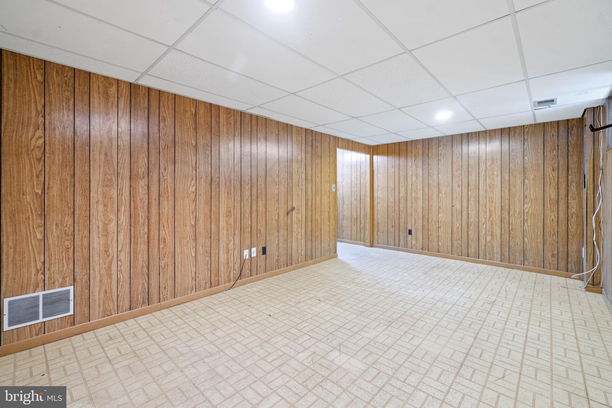 CROFTON SQUARE - Residential