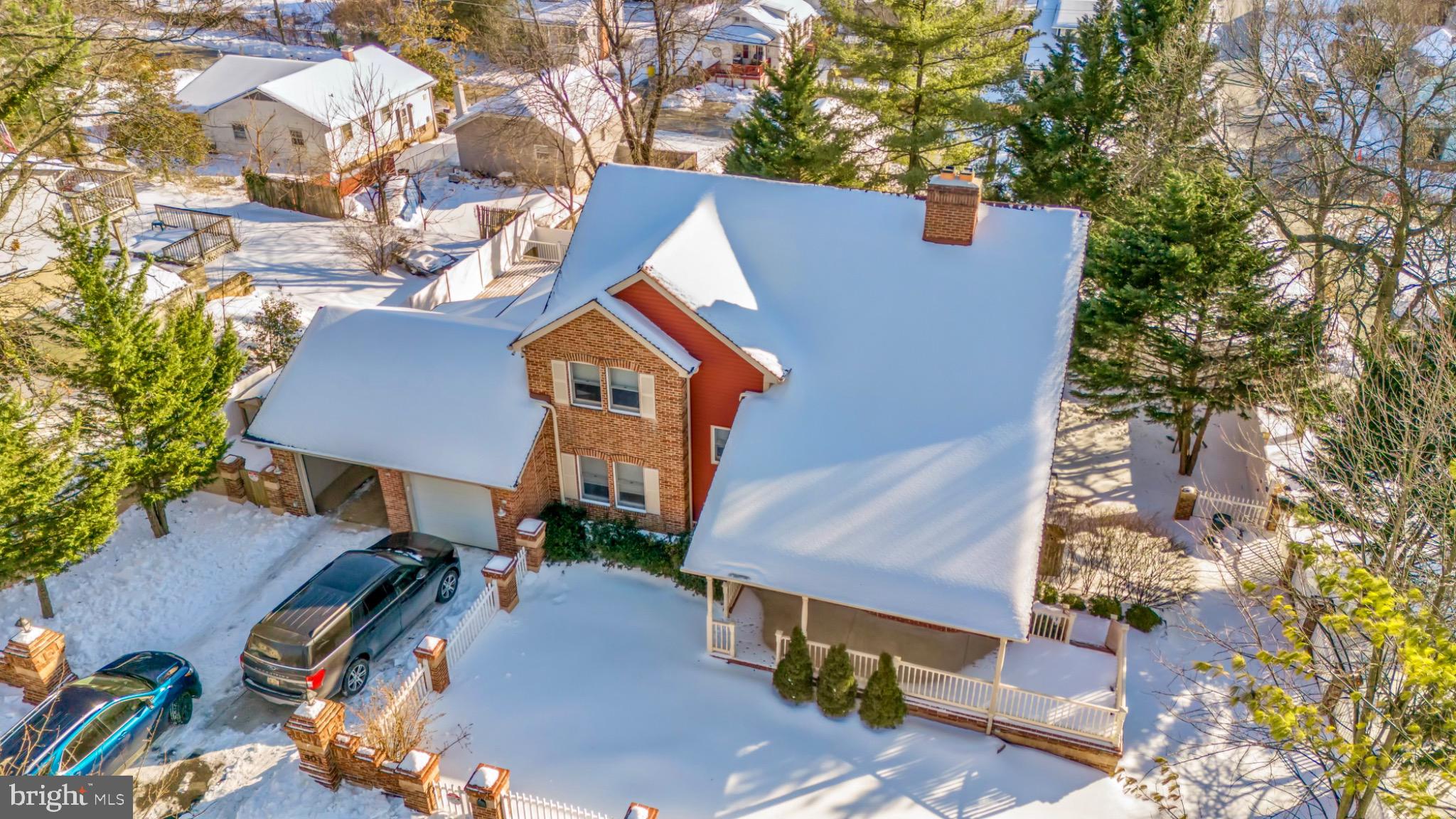 LANDSDOWNE - Residential