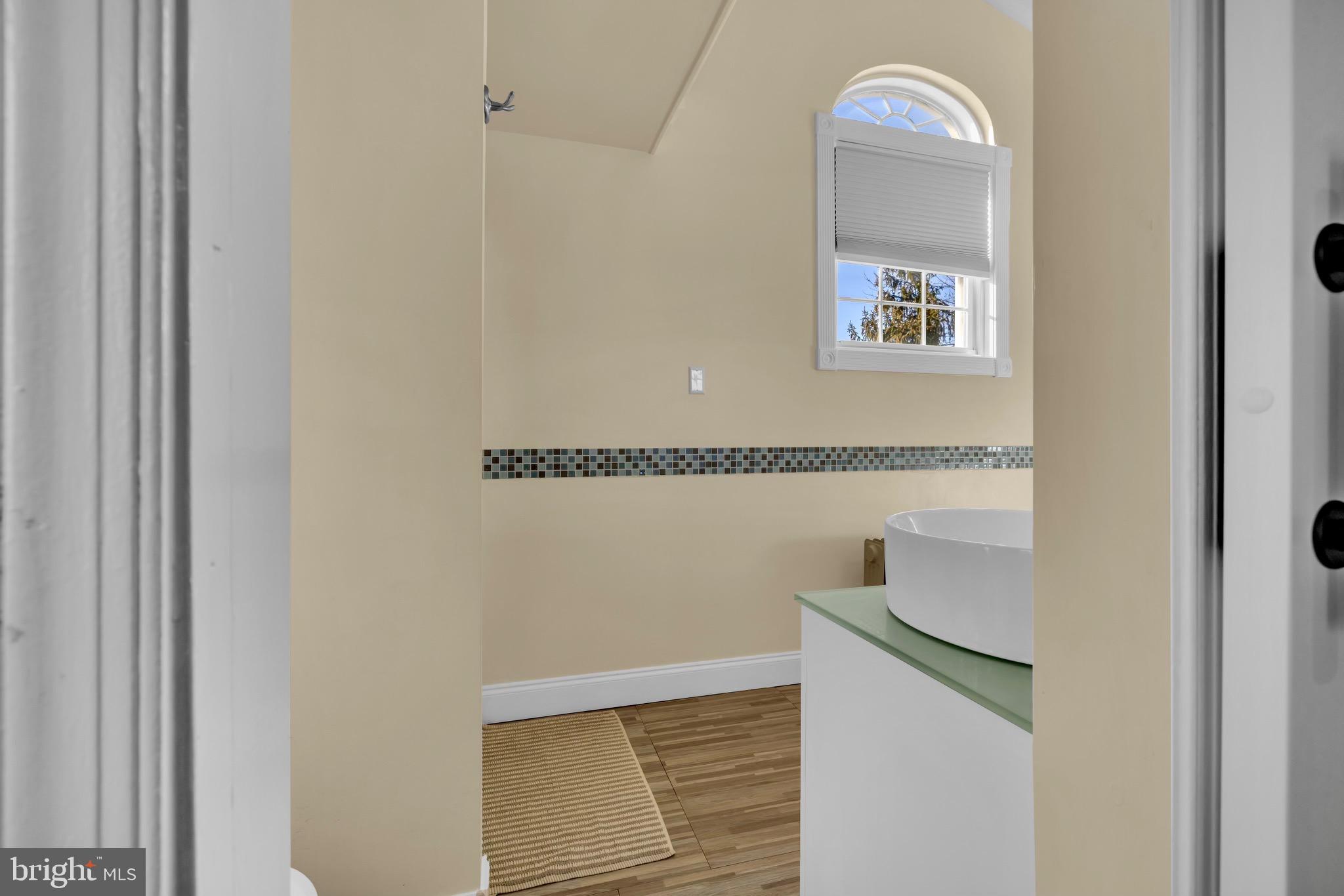 LANDSDOWNE - Residential