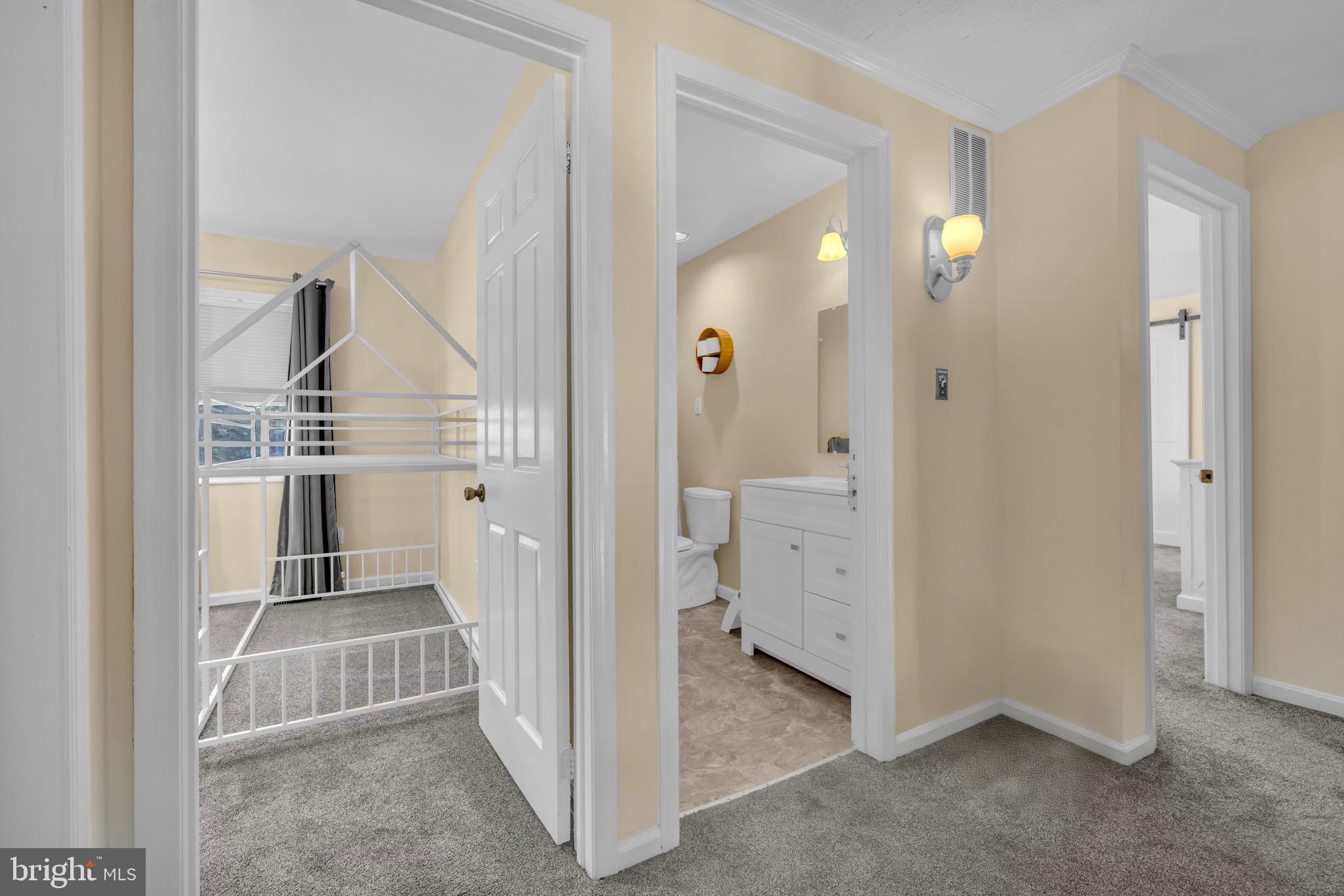 LANDSDOWNE - Residential