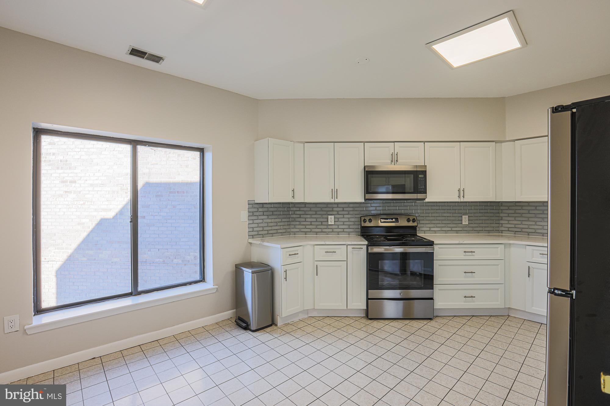 FALLSTAFF - Residential