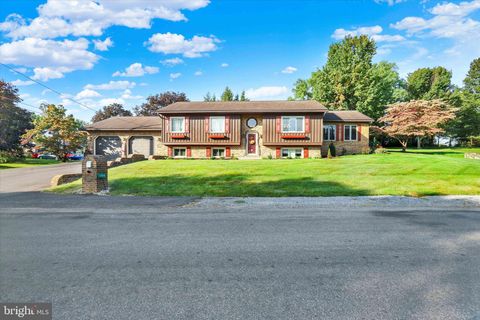 184 PARK HEIGHTS AVENUE SHIPPENSBURG PA 17257