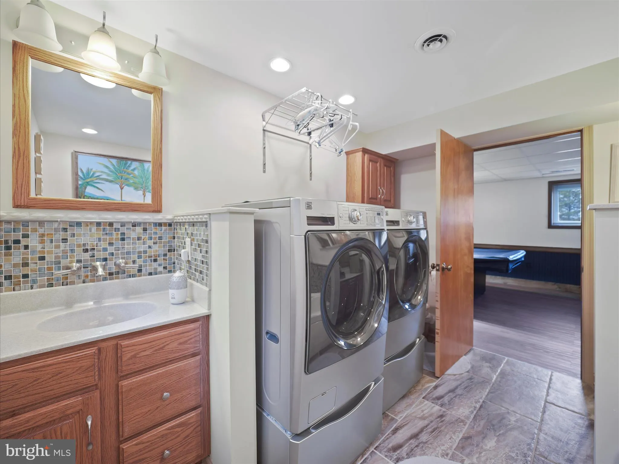 Shippensburg, Pennsylvania 17257, United States, 3 Bedrooms Bedrooms, ,2 BathroomsBathrooms,Residential,Active,204564