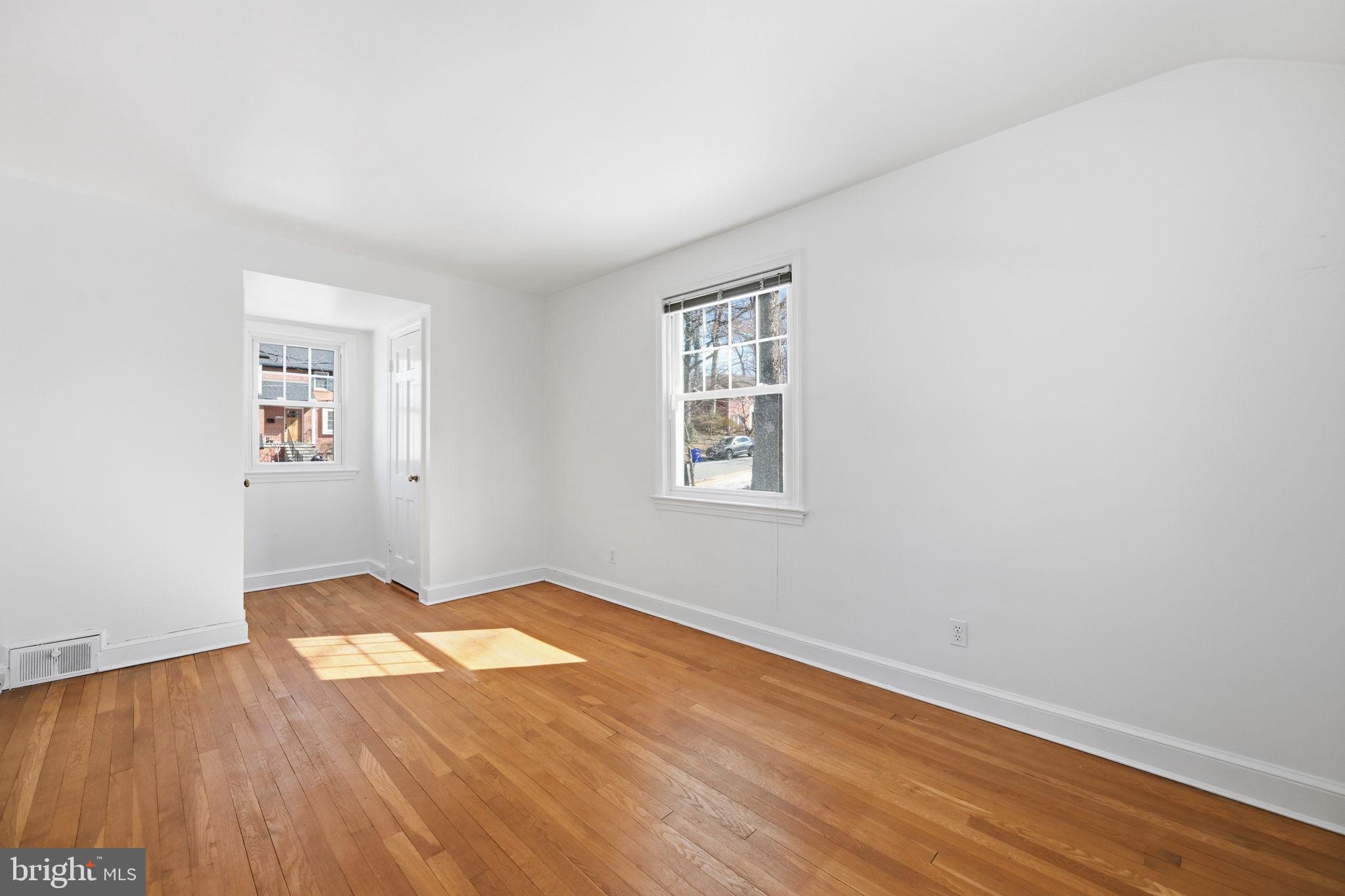 PARKWOOD - Residential