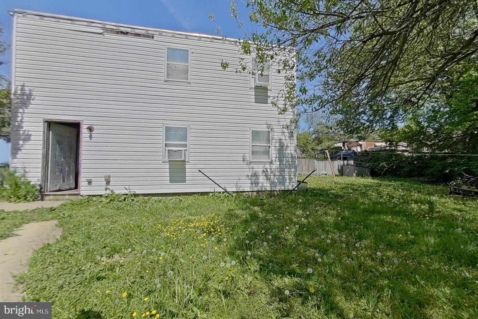 RIVERVIEW - Residential