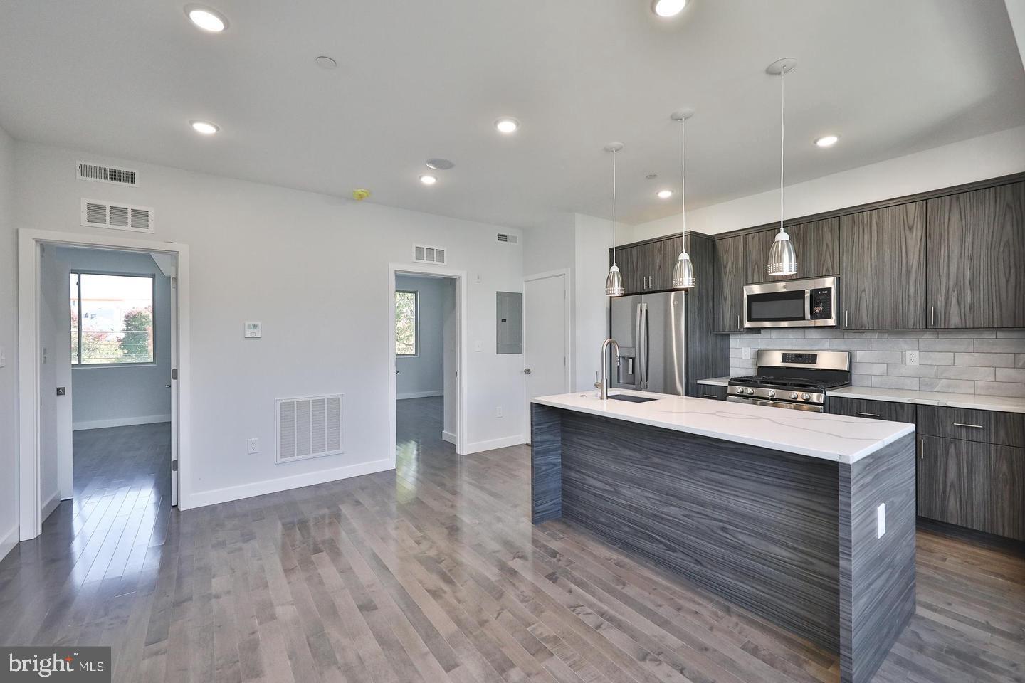 PHILADELPHIA - Residential Lease