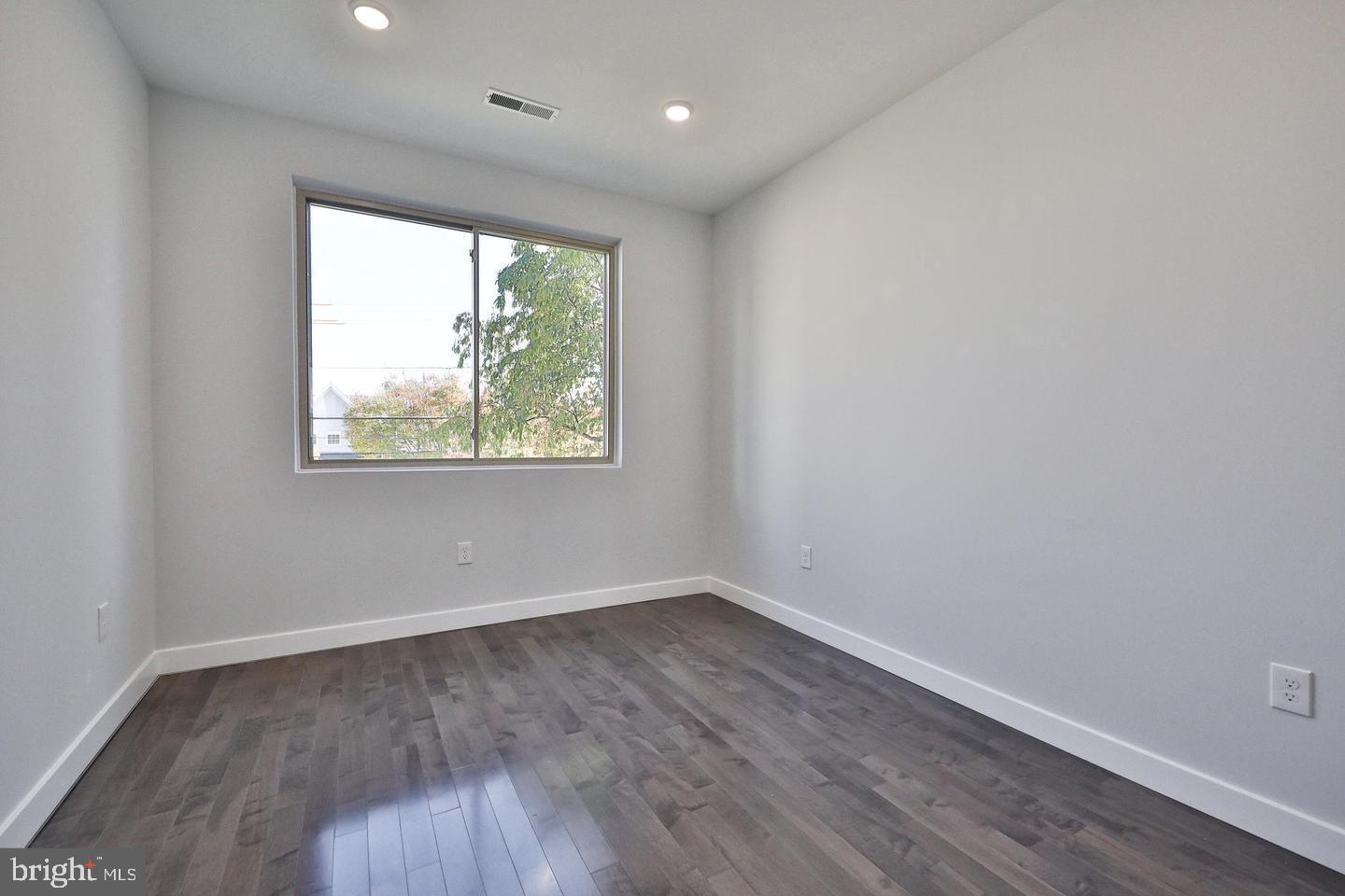 PHILADELPHIA - Residential Lease