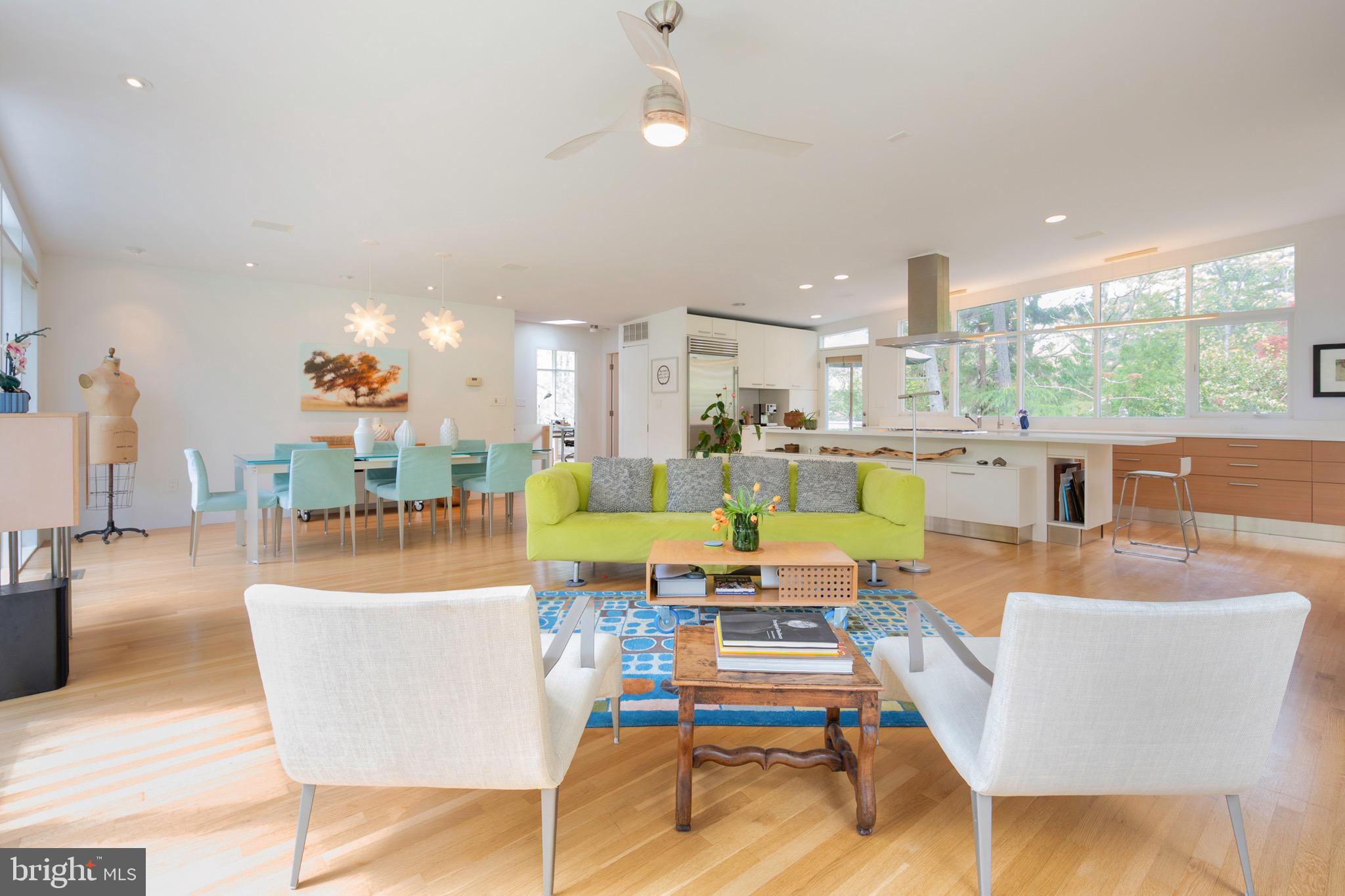 HOLLIN HILLS - Residential