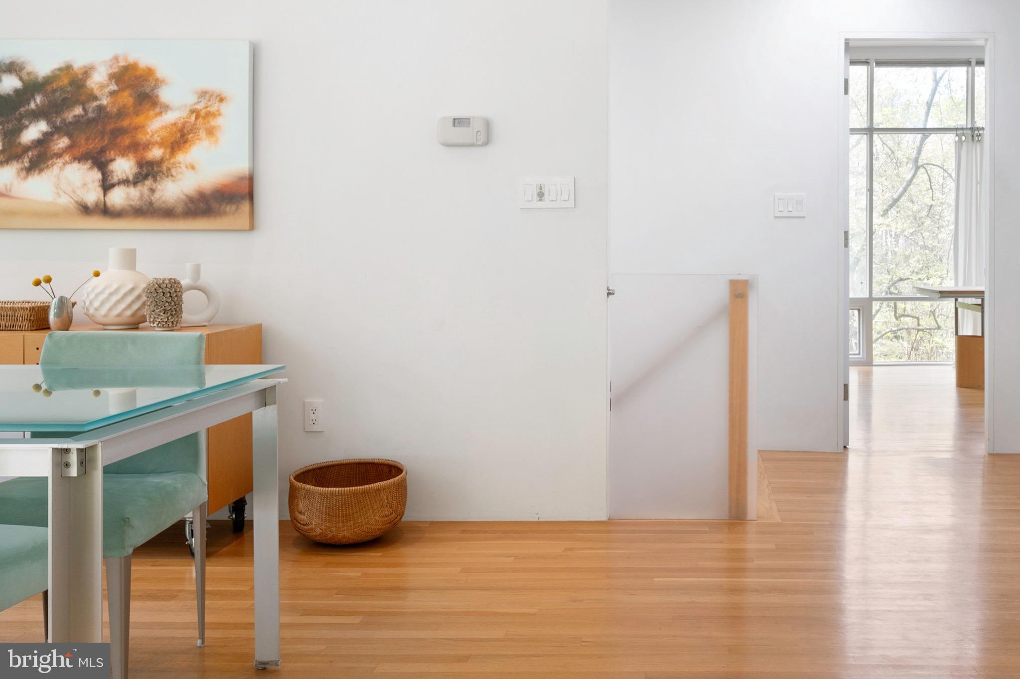 HOLLIN HILLS - Residential