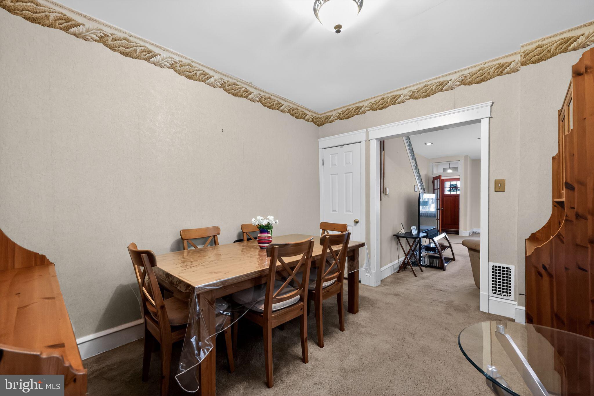 PORT RICHMOND - Residential