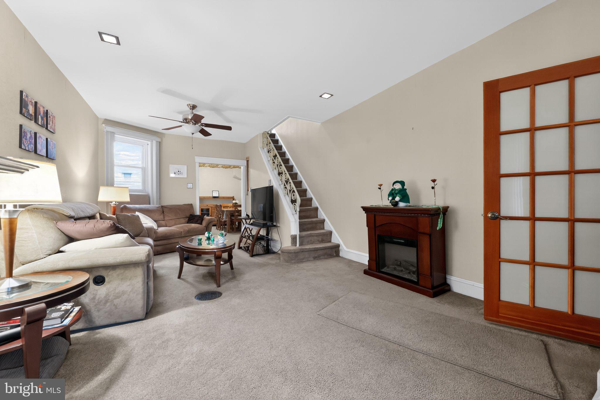 PORT RICHMOND - Residential