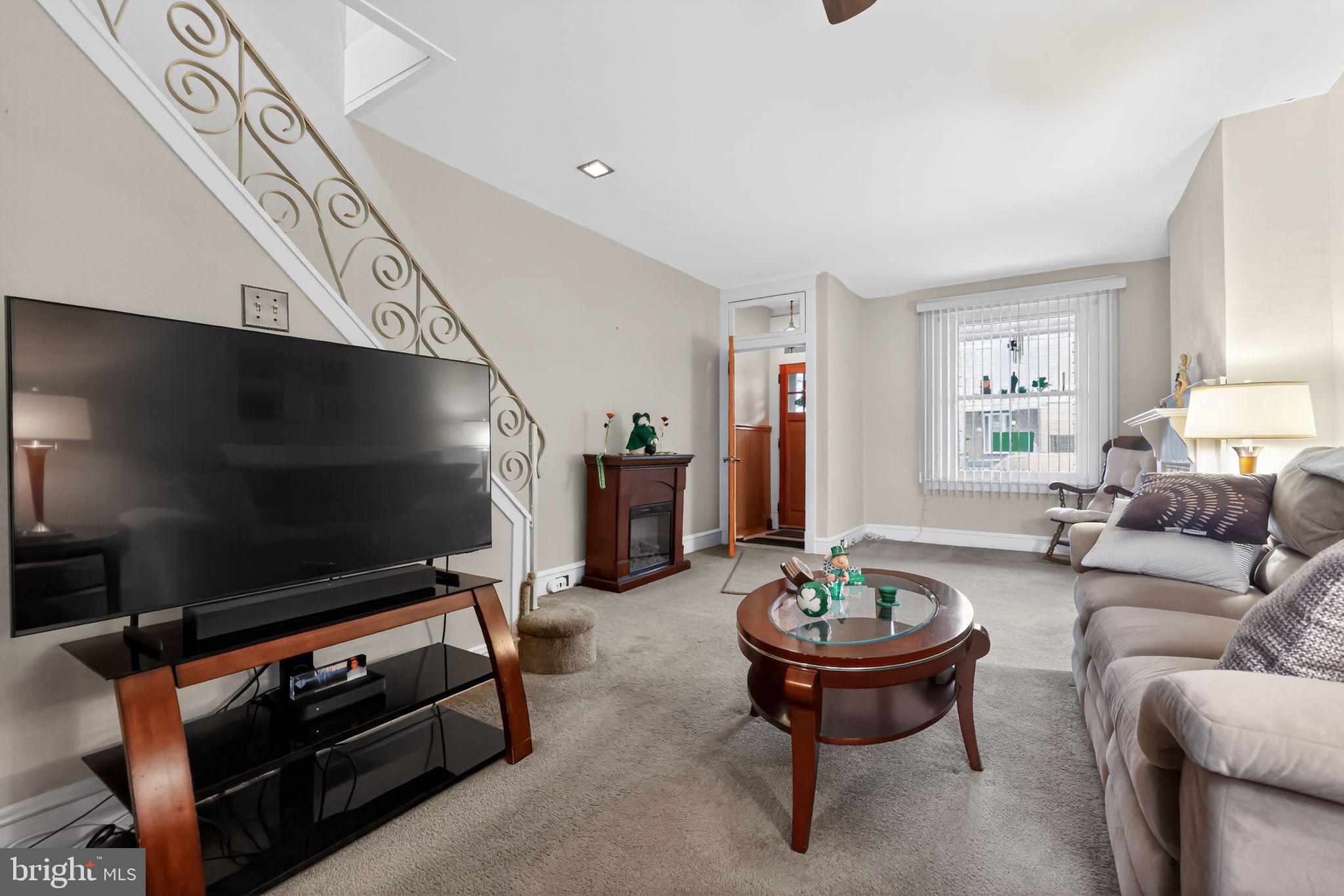 PORT RICHMOND - Residential