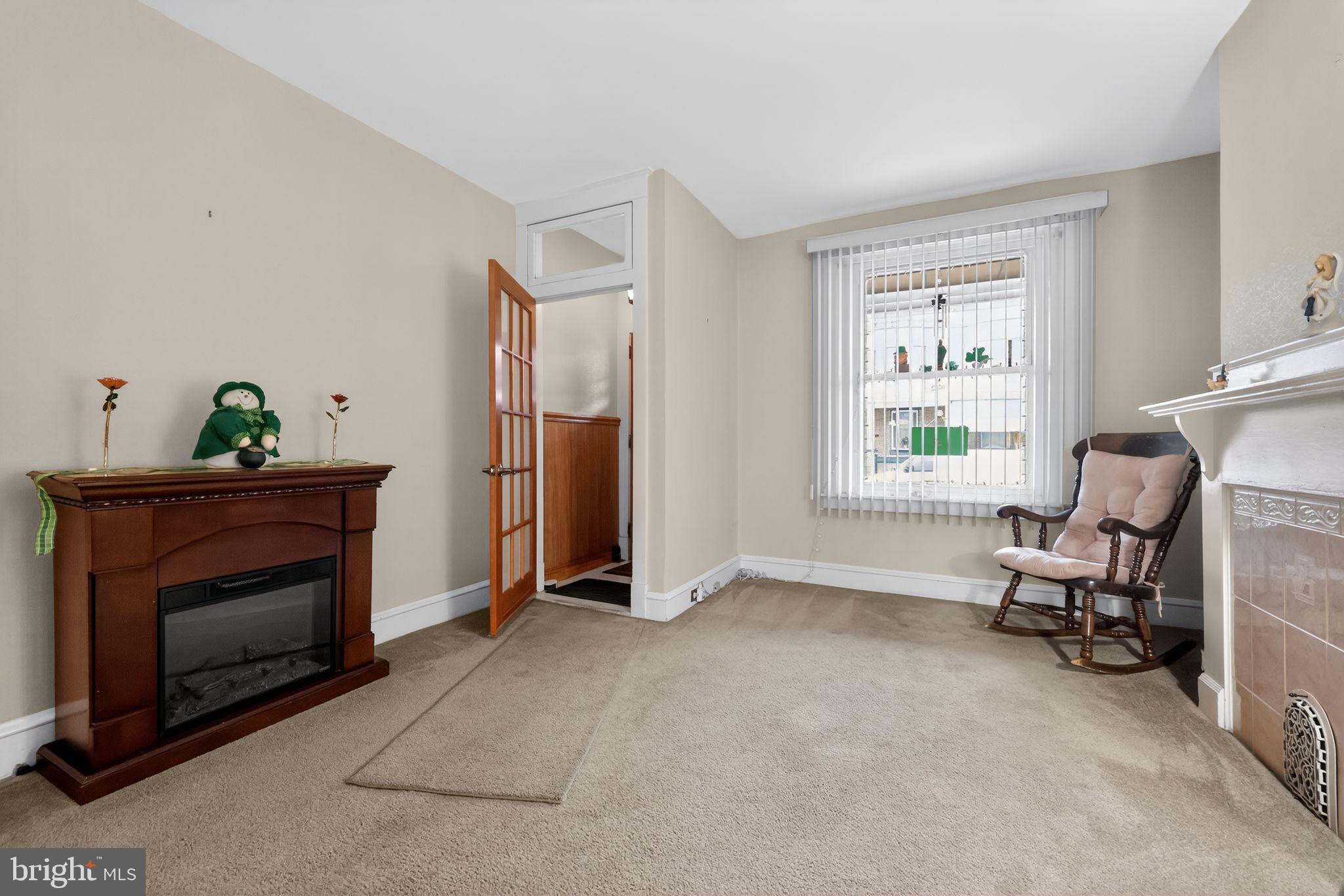 PORT RICHMOND - Residential