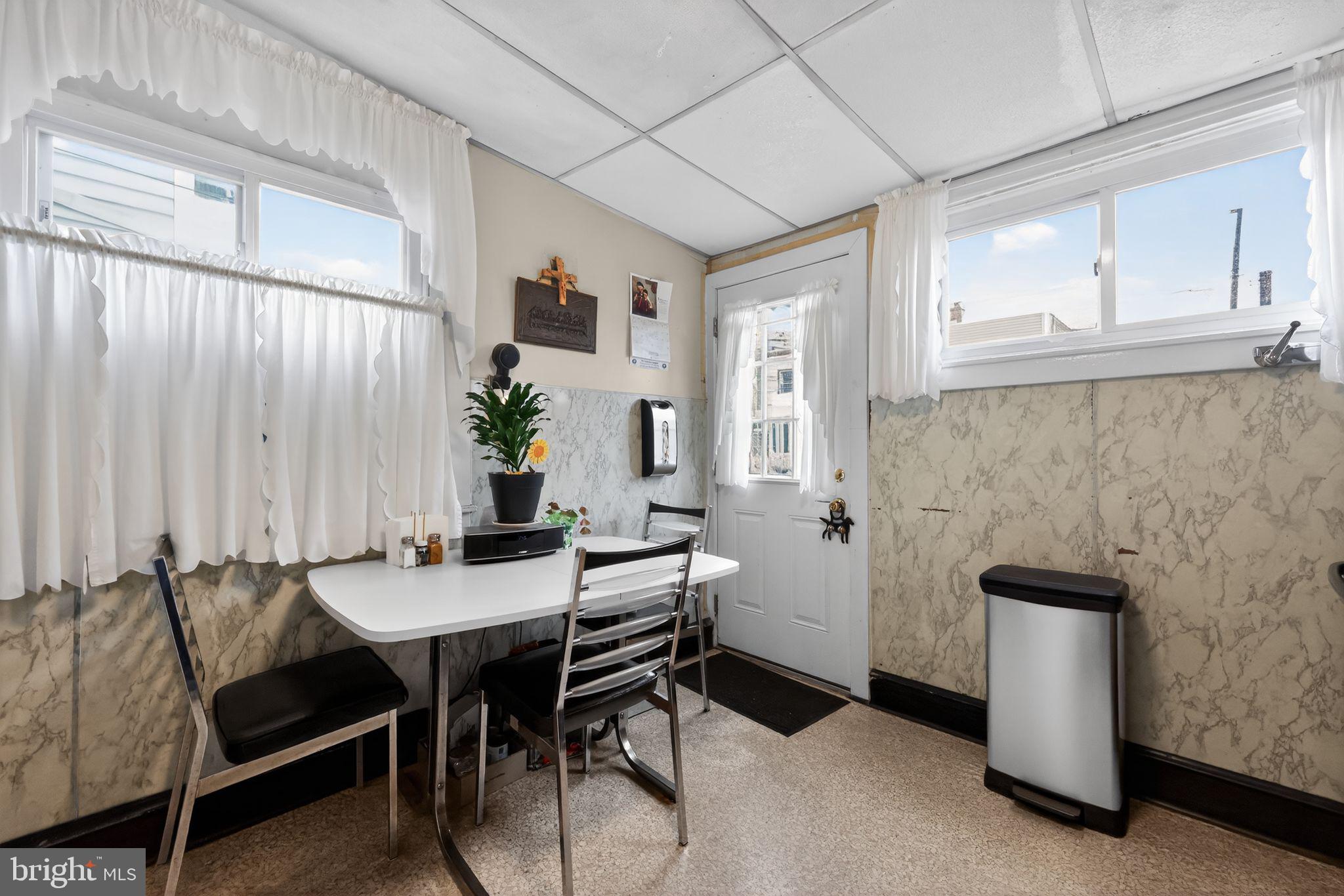 PORT RICHMOND - Residential