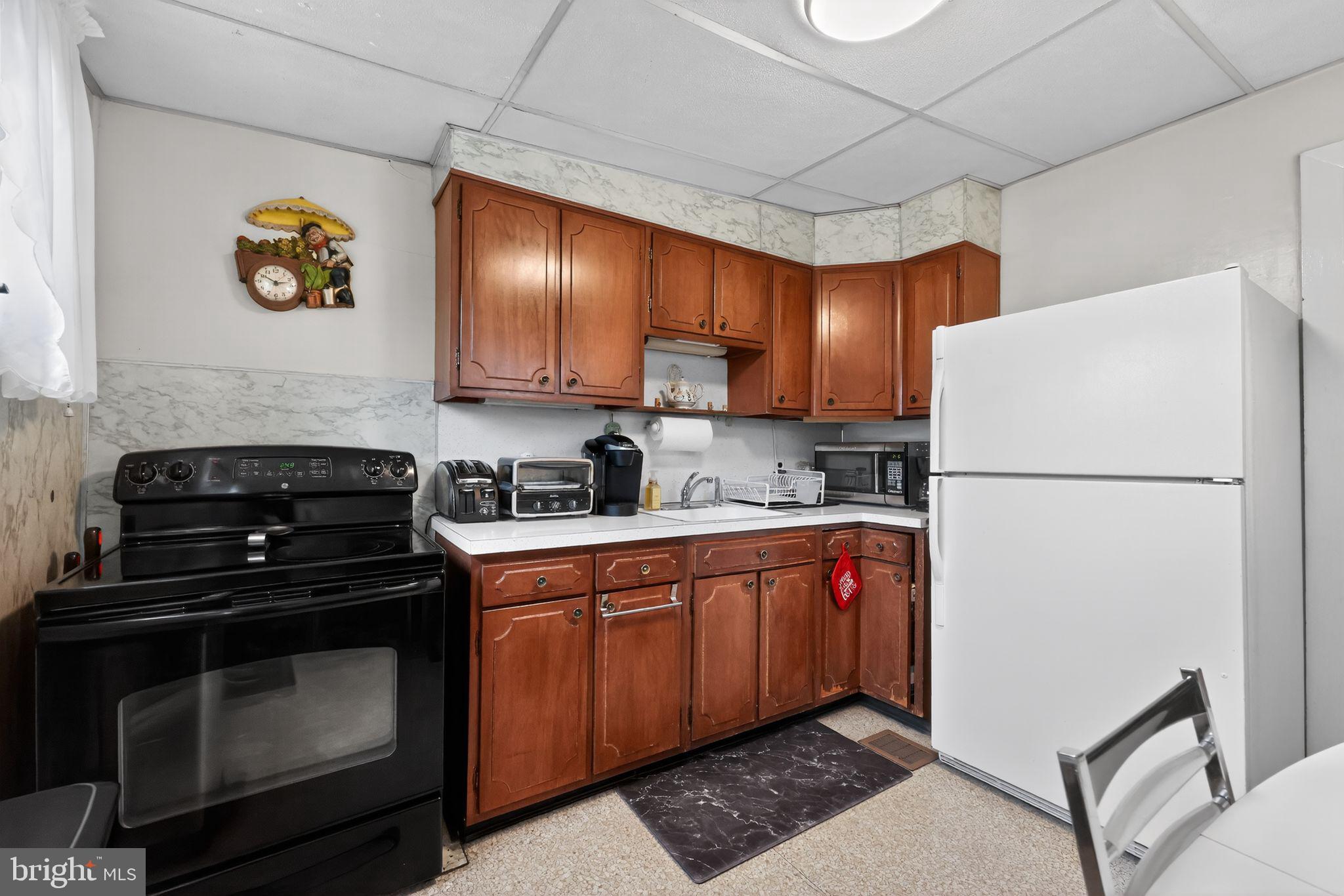 PORT RICHMOND - Residential