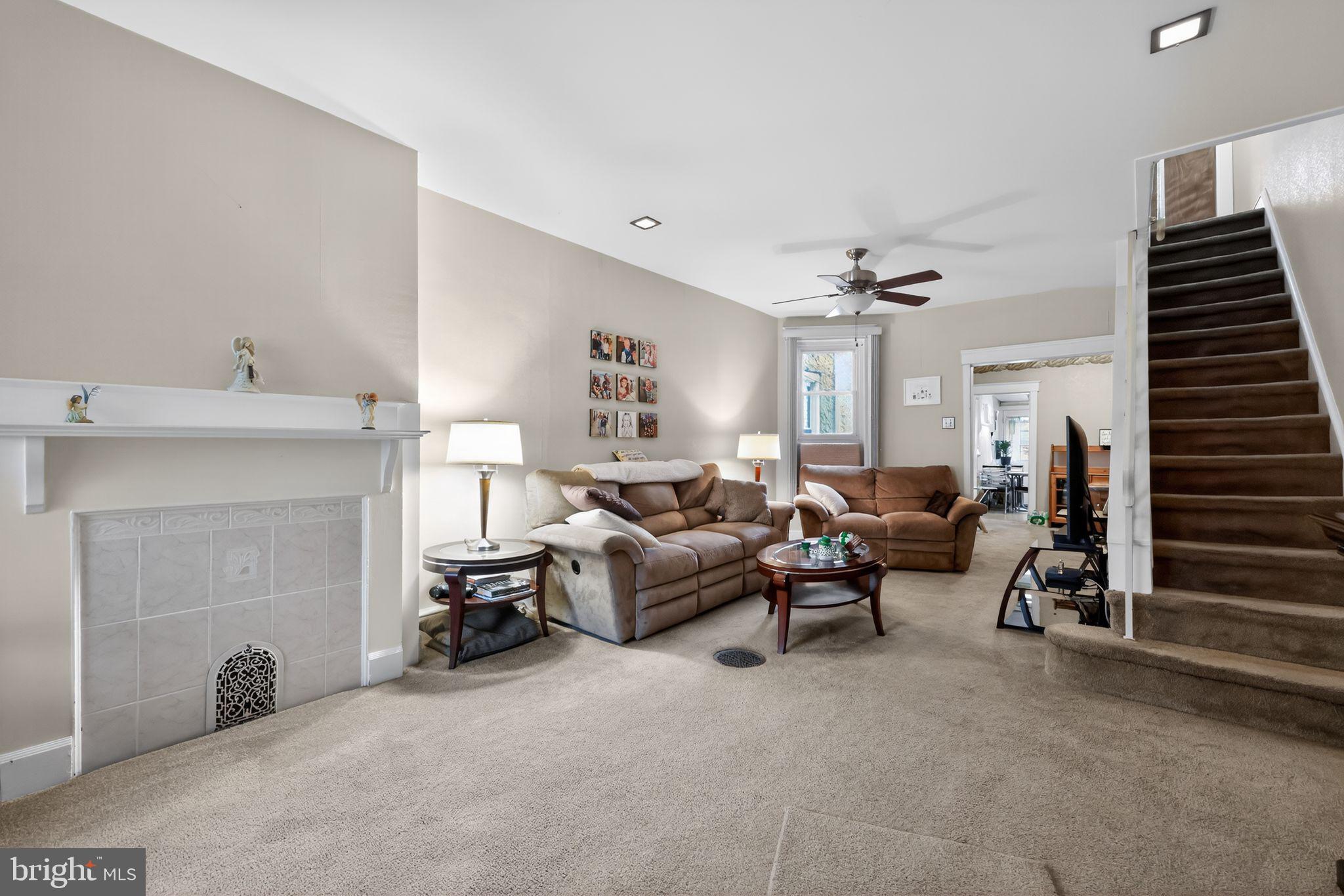 PORT RICHMOND - Residential