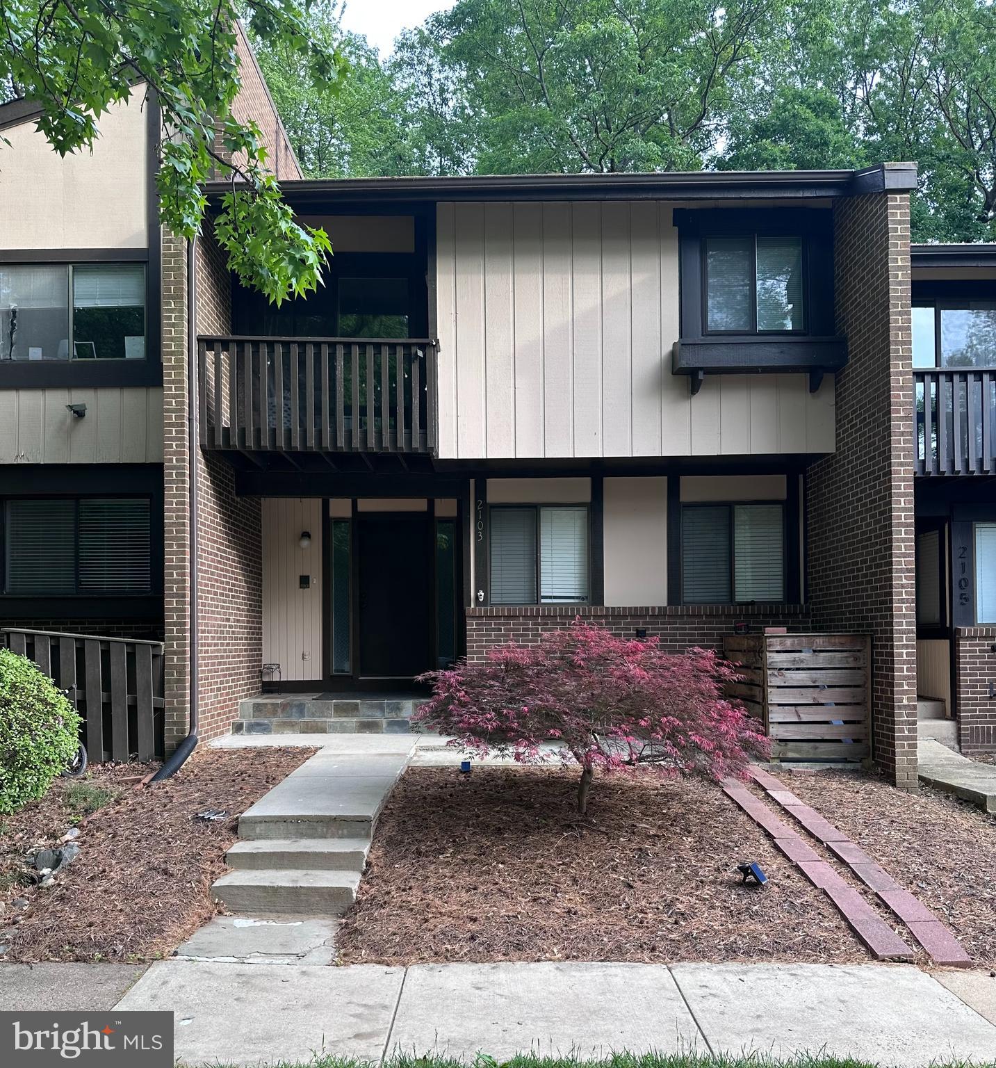 RESTON - Residential Lease
