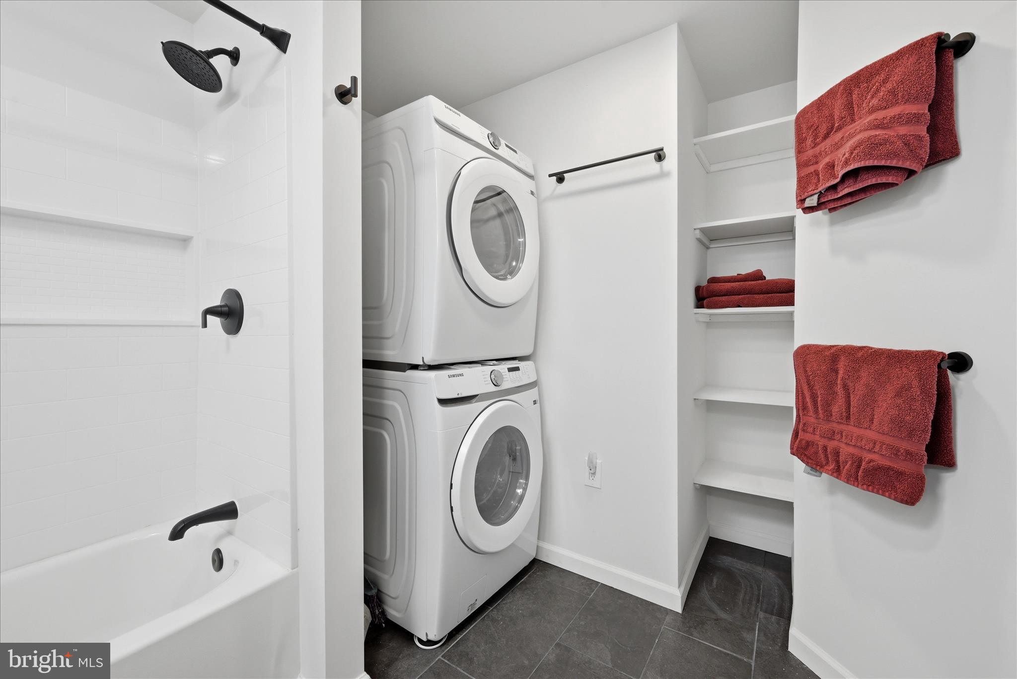 SHANNONDALE - Residential