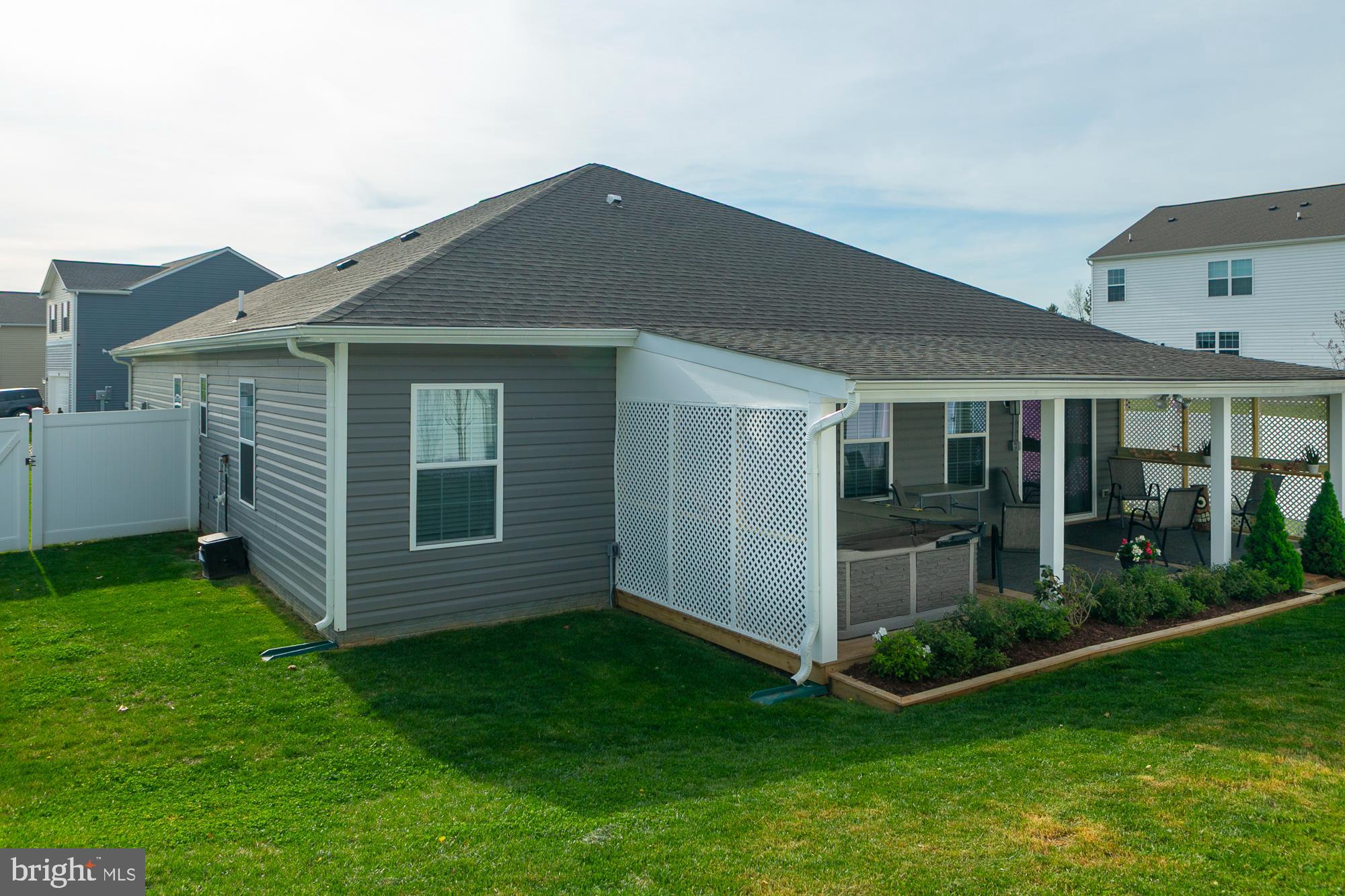 MAGNOLIA SPRINGS - Residential