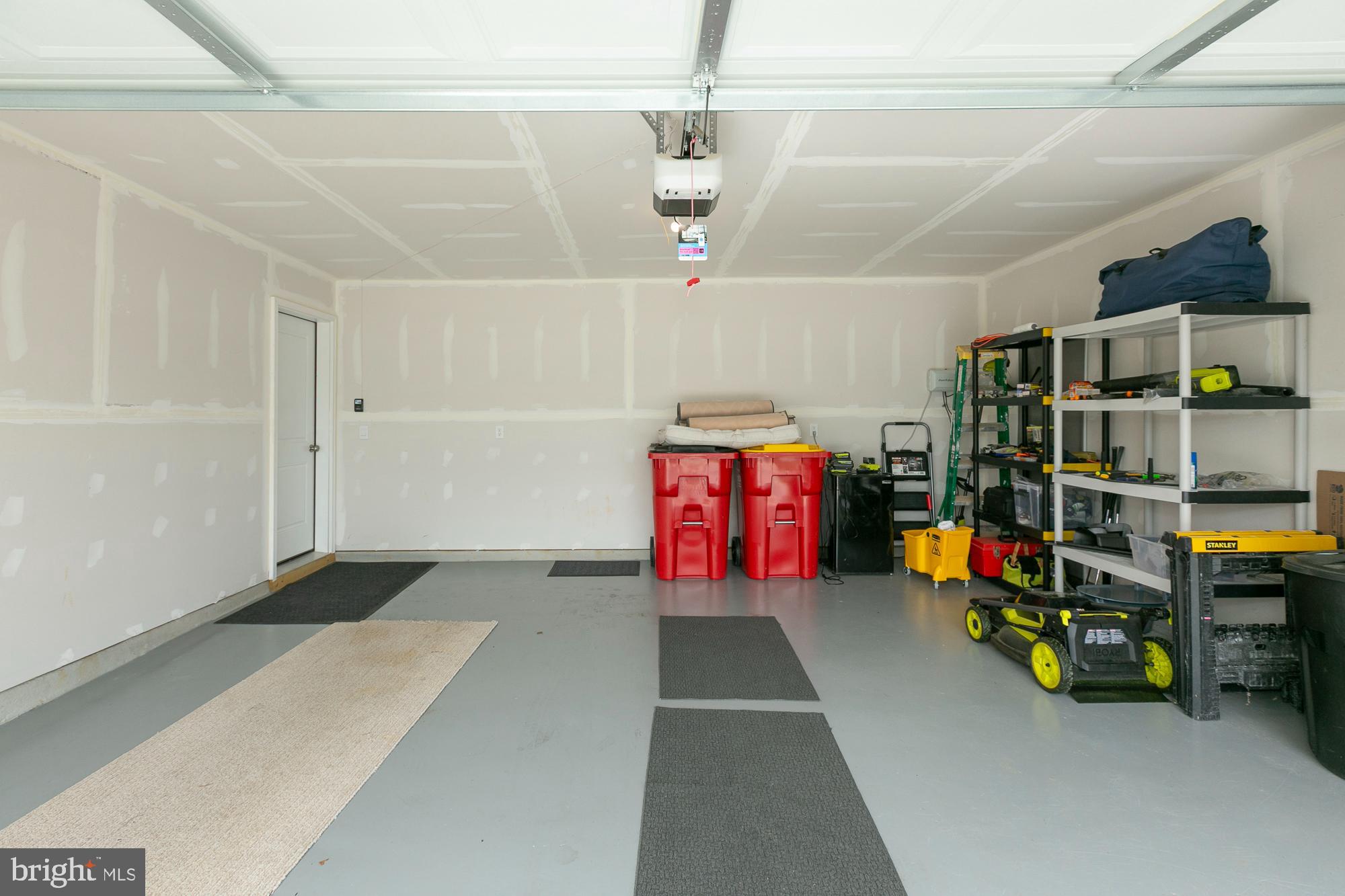 MAGNOLIA SPRINGS - Residential