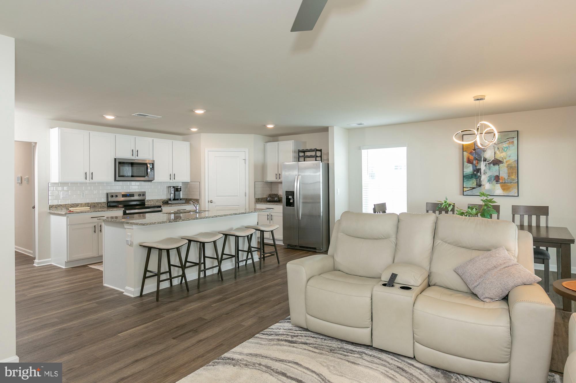 MAGNOLIA SPRINGS - Residential