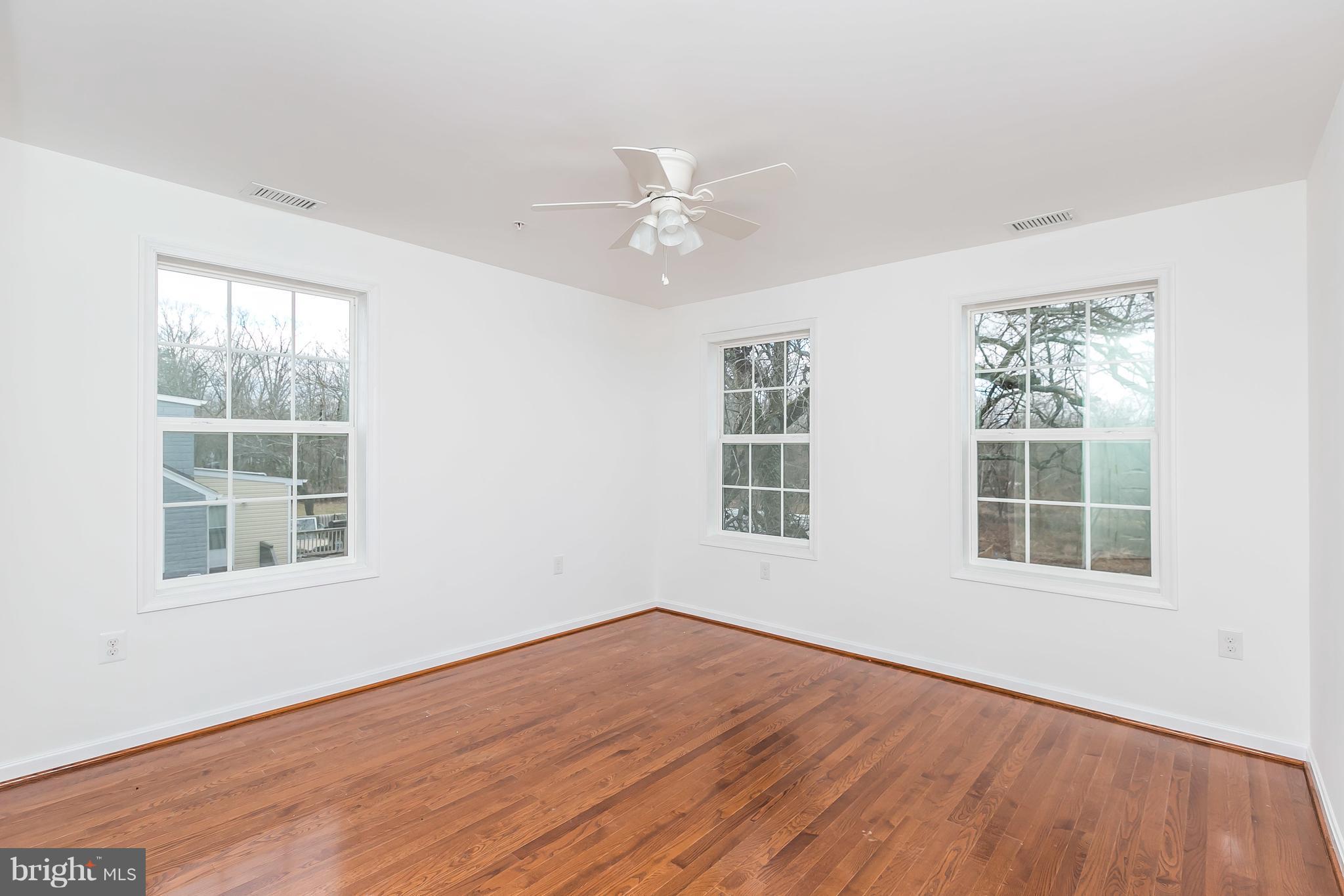 ROLLINSDALE - Residential Lease