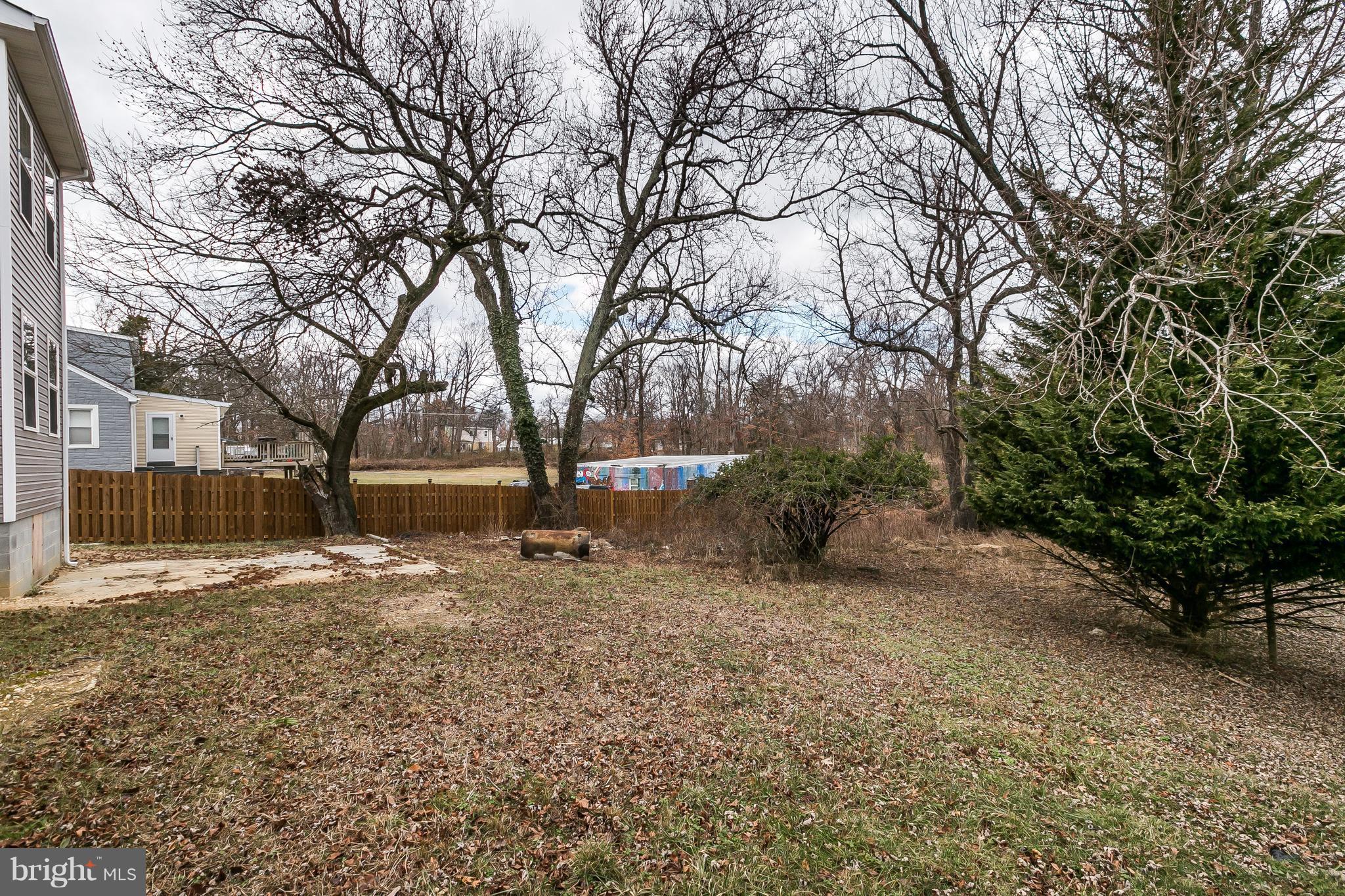 ROLLINSDALE - Residential Lease