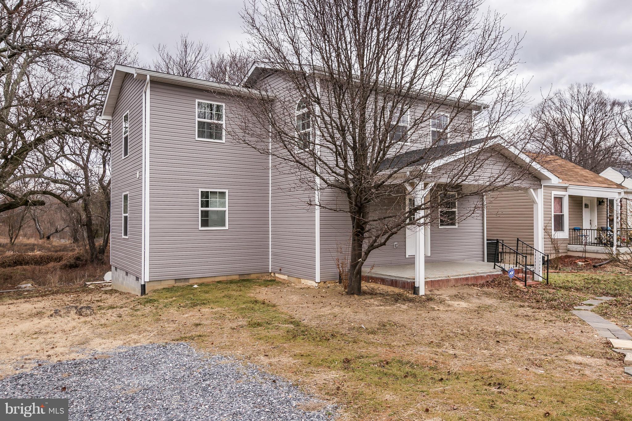 ROLLINSDALE - Residential Lease