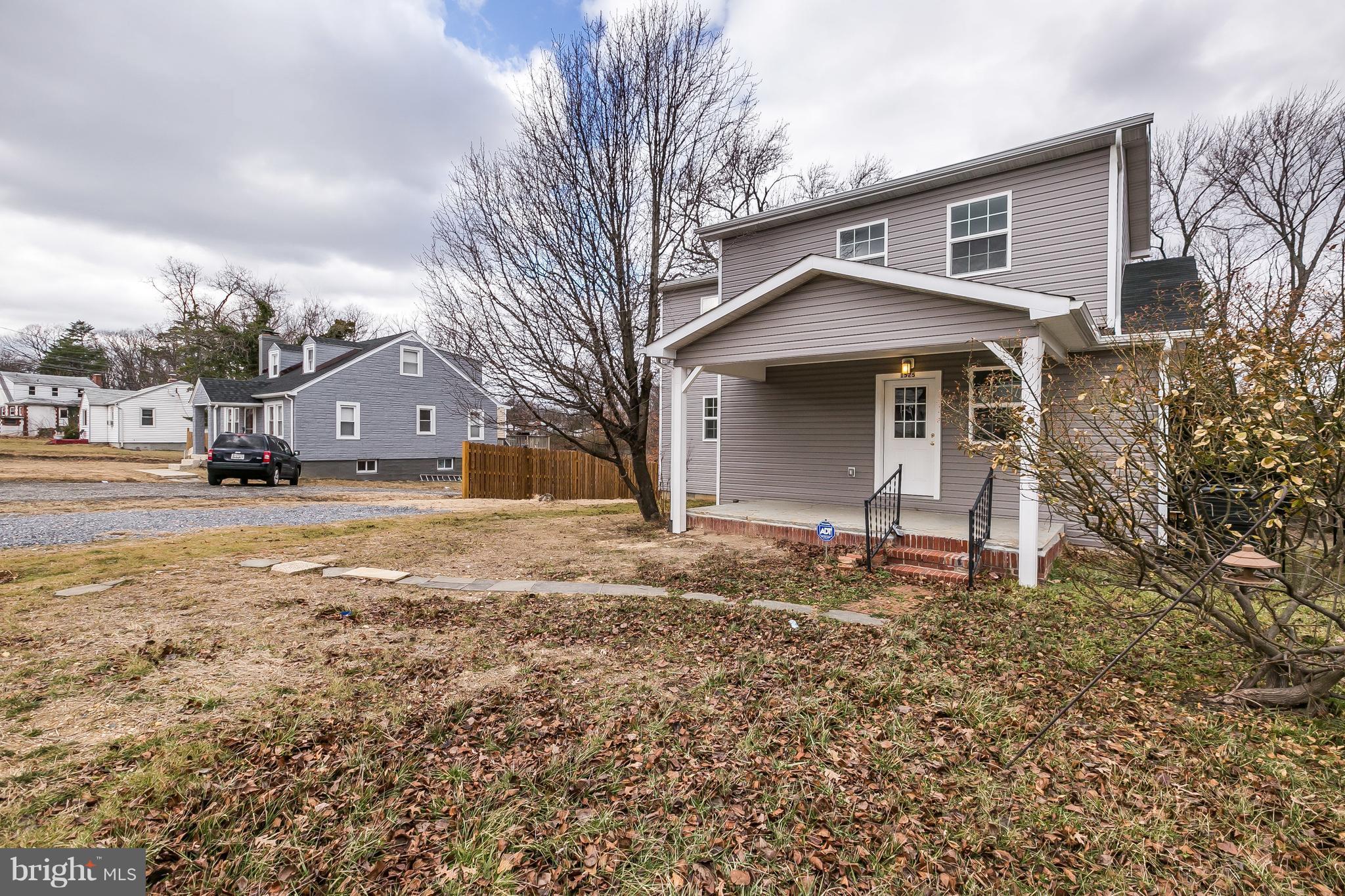 ROLLINSDALE - Residential Lease