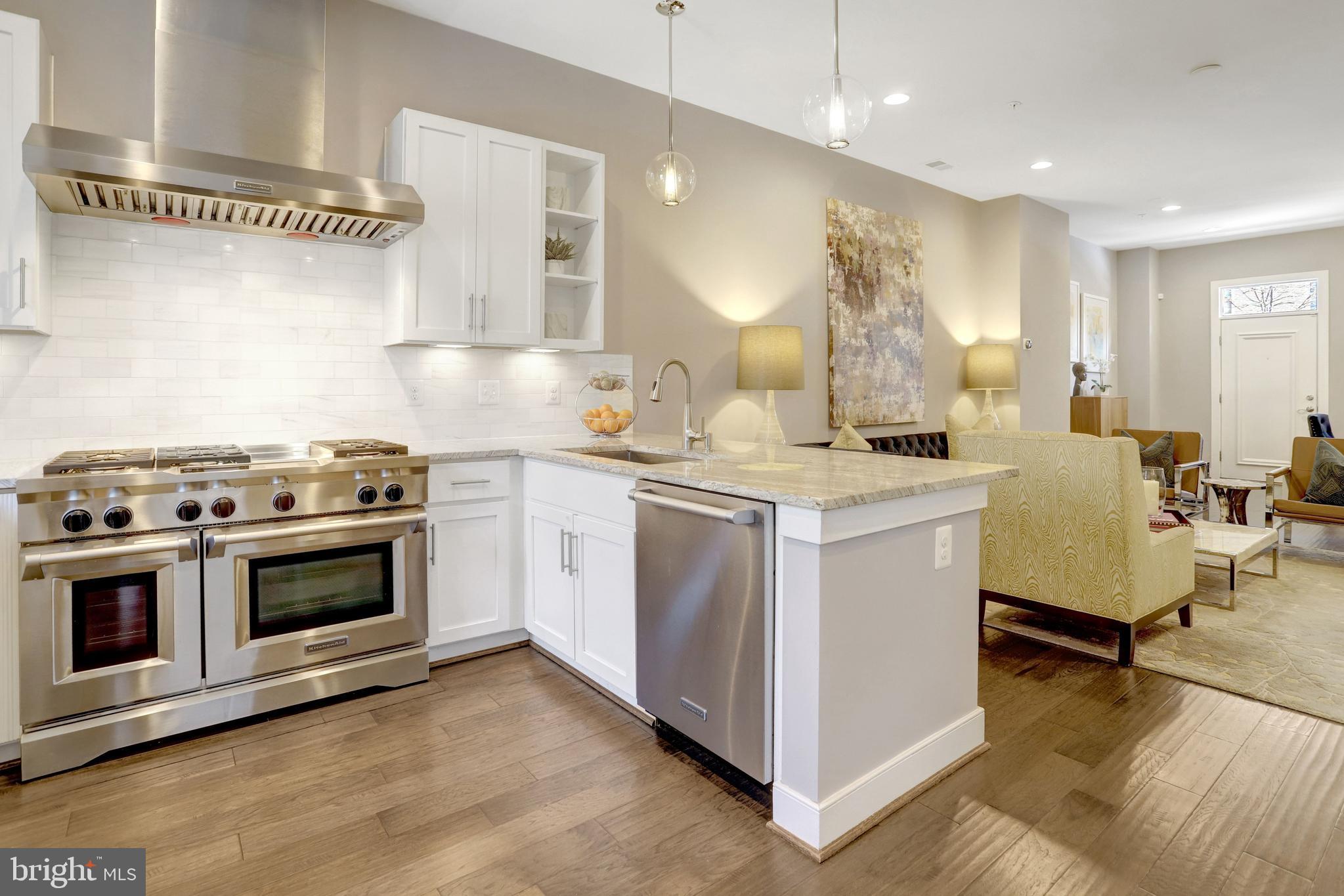POTOMAC YARD - Residential