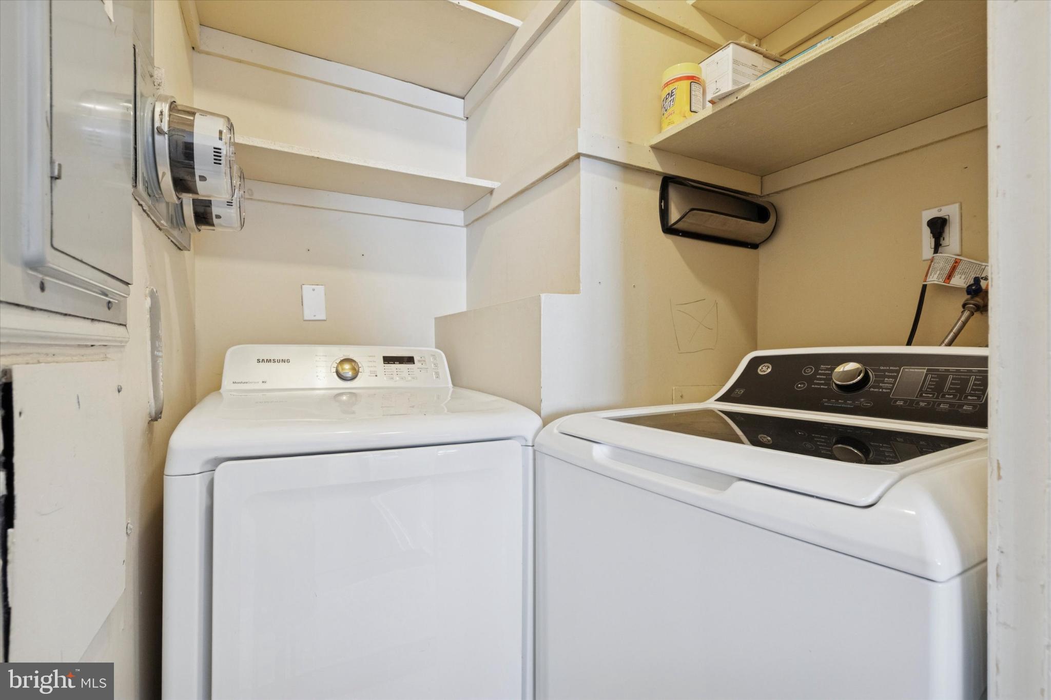 YARDLEY COMMONS - Residential