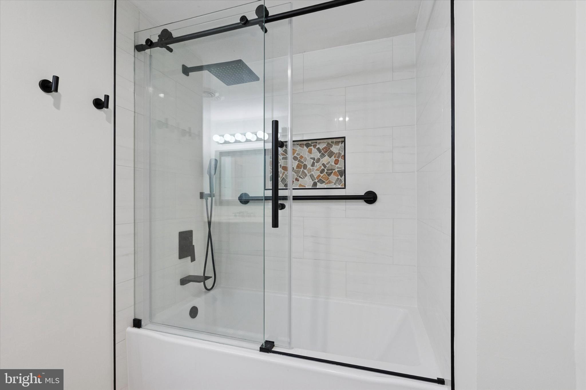 YARDLEY COMMONS - Residential