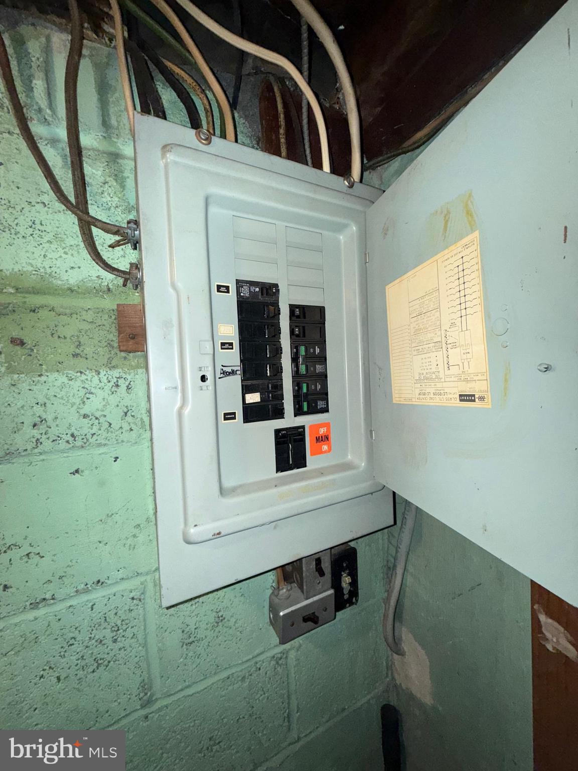 OVERBROOK - Residential