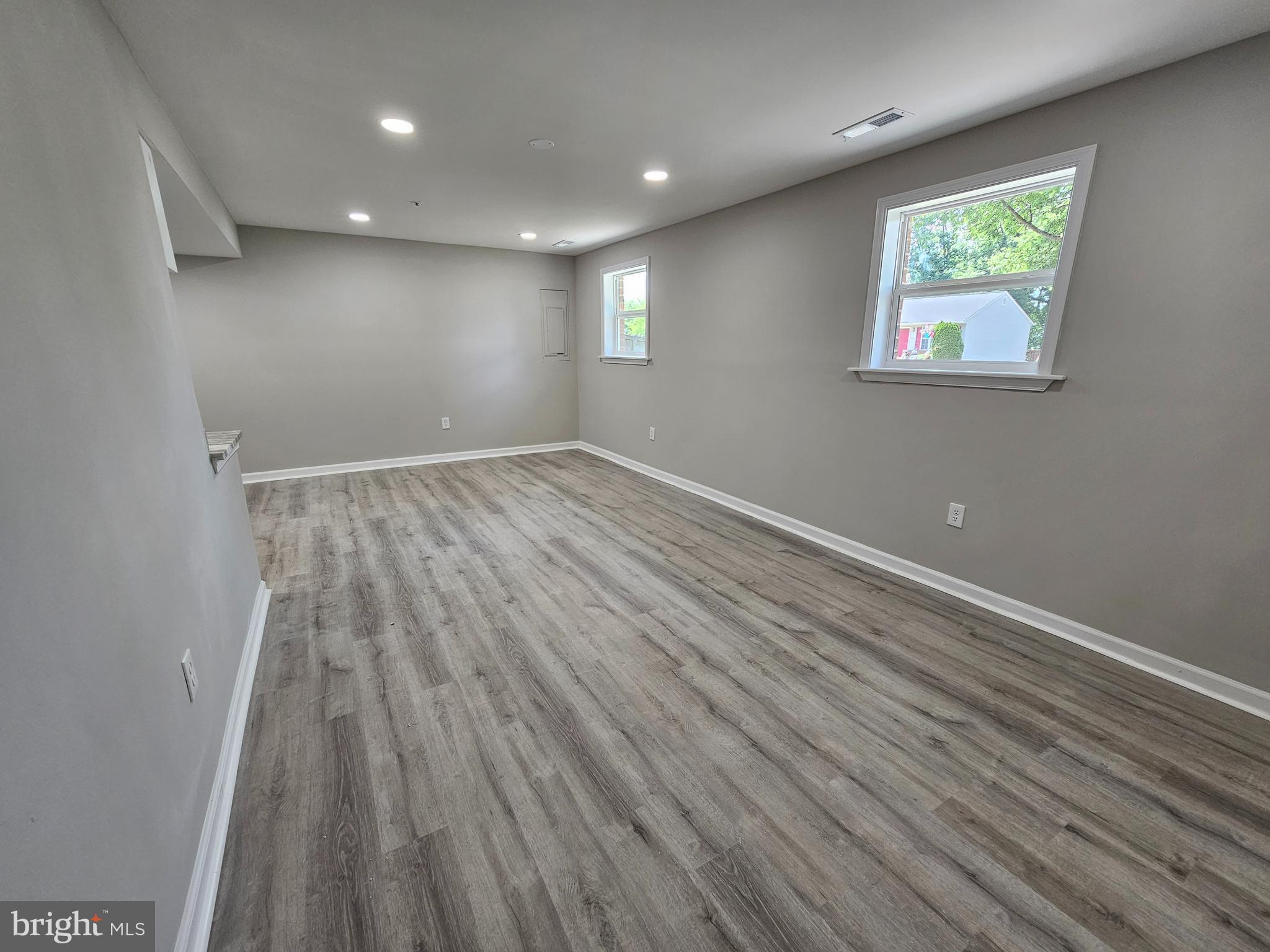 BEACON HEIGHTS - Residential