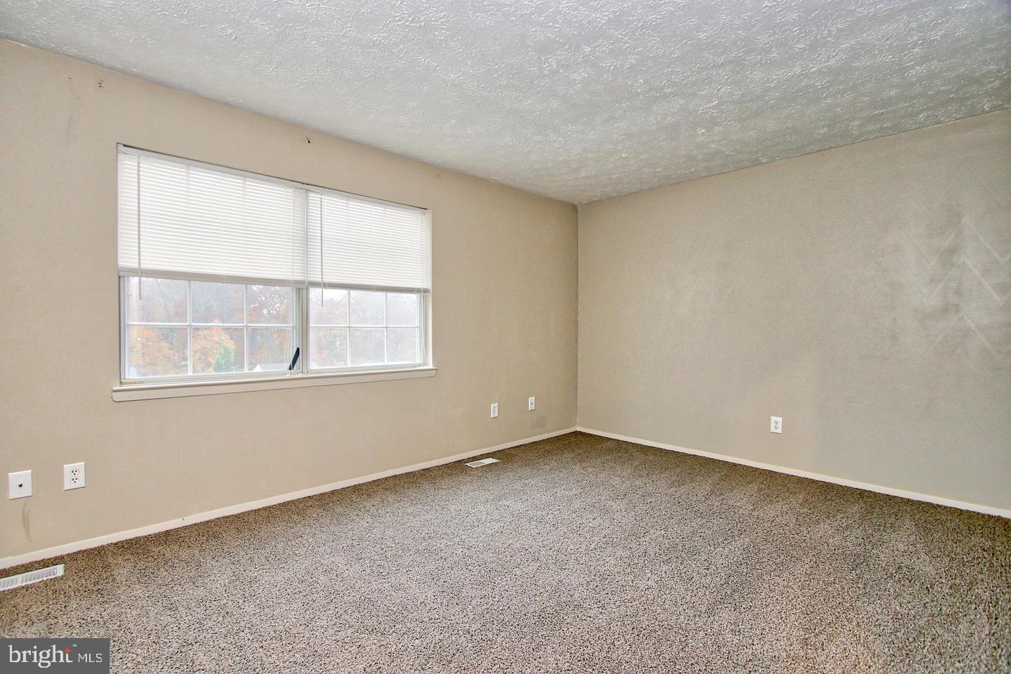 OAKHURST - Residential Lease