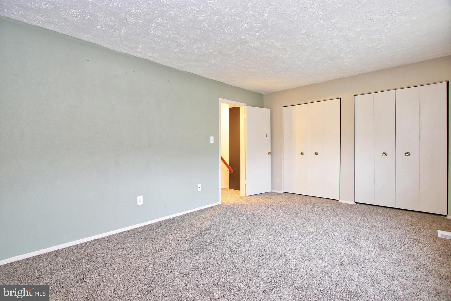 OAKHURST - Residential Lease