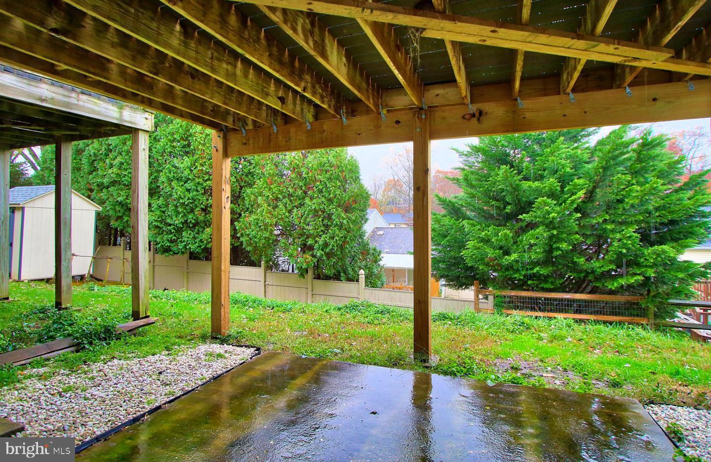 OAKHURST - Residential Lease