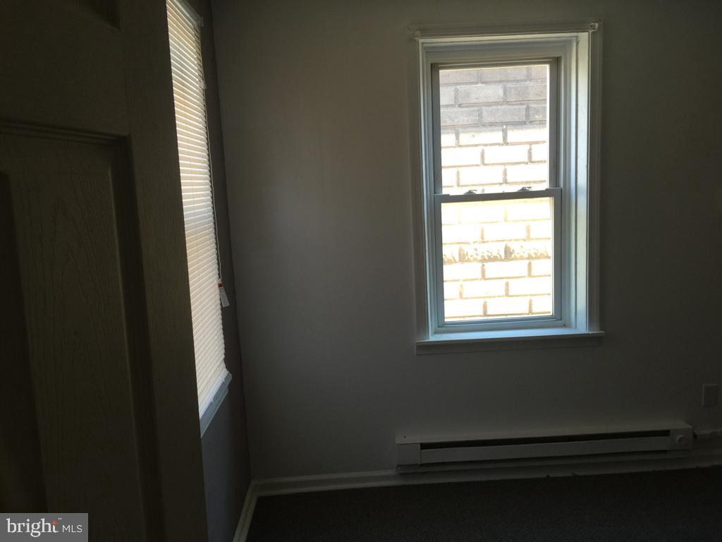 POTTSTOWN - Residential