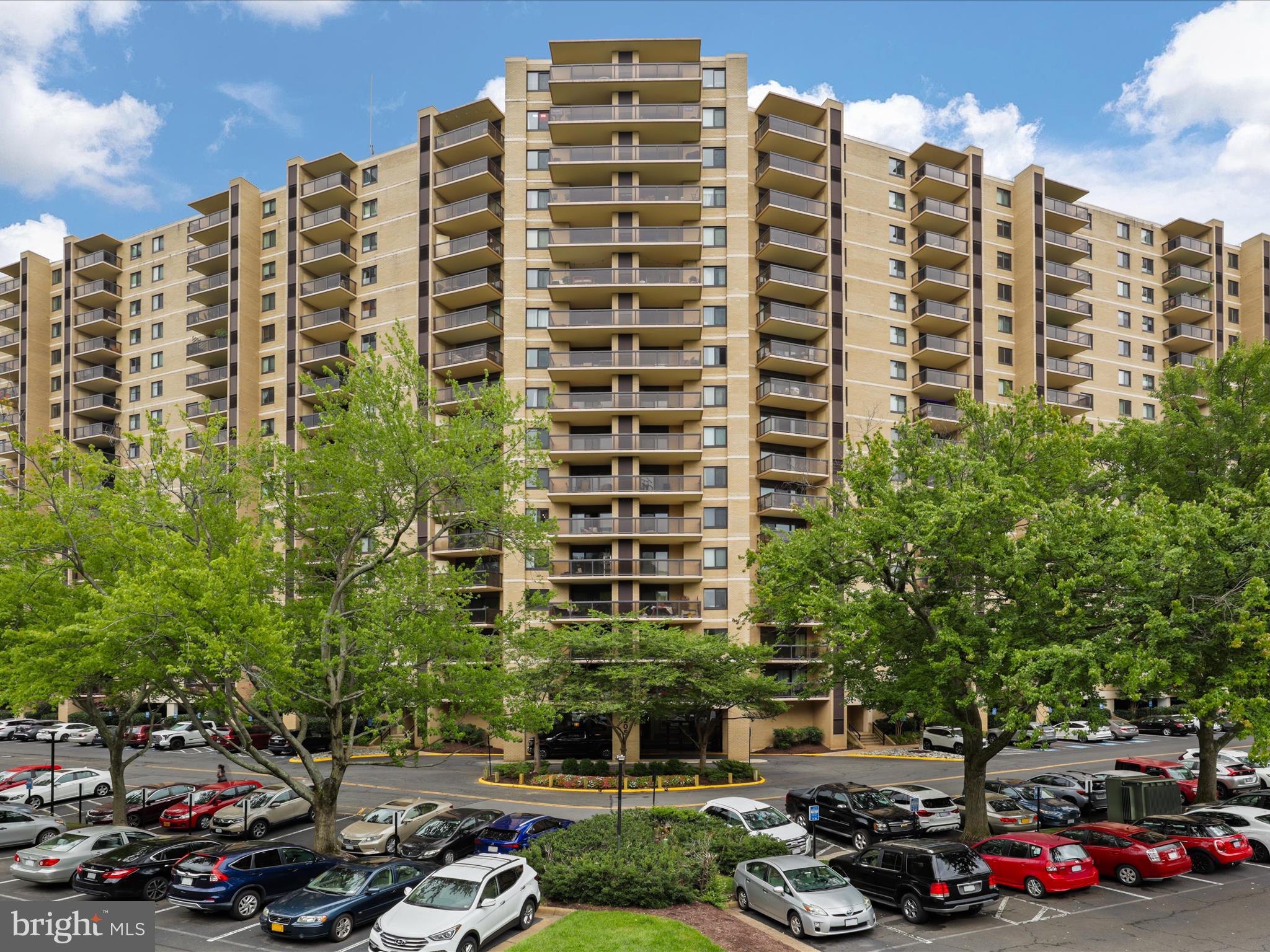 307 YOAKUM PARKWAY 1614