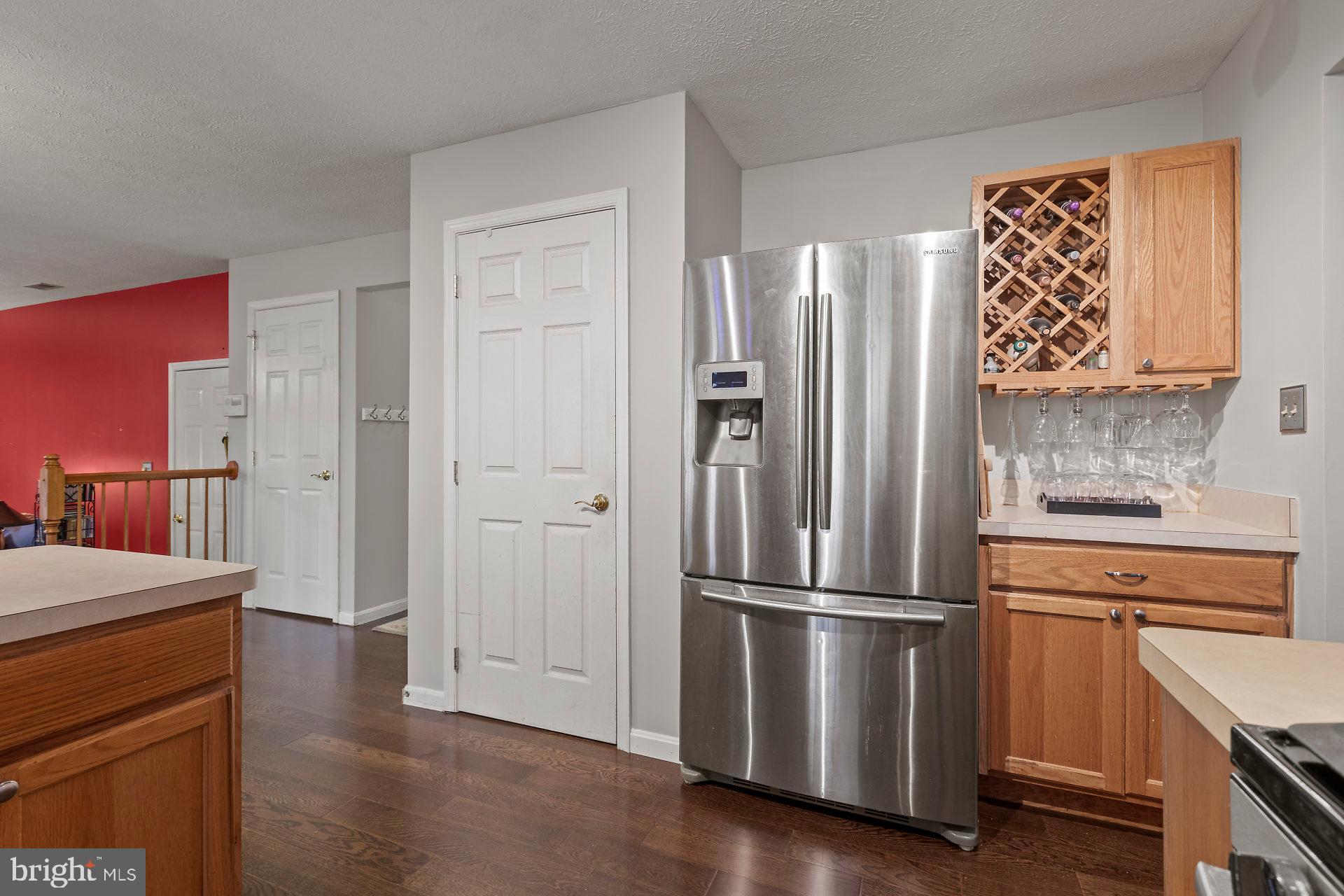 HICKORY HILLS NORTH - Residential