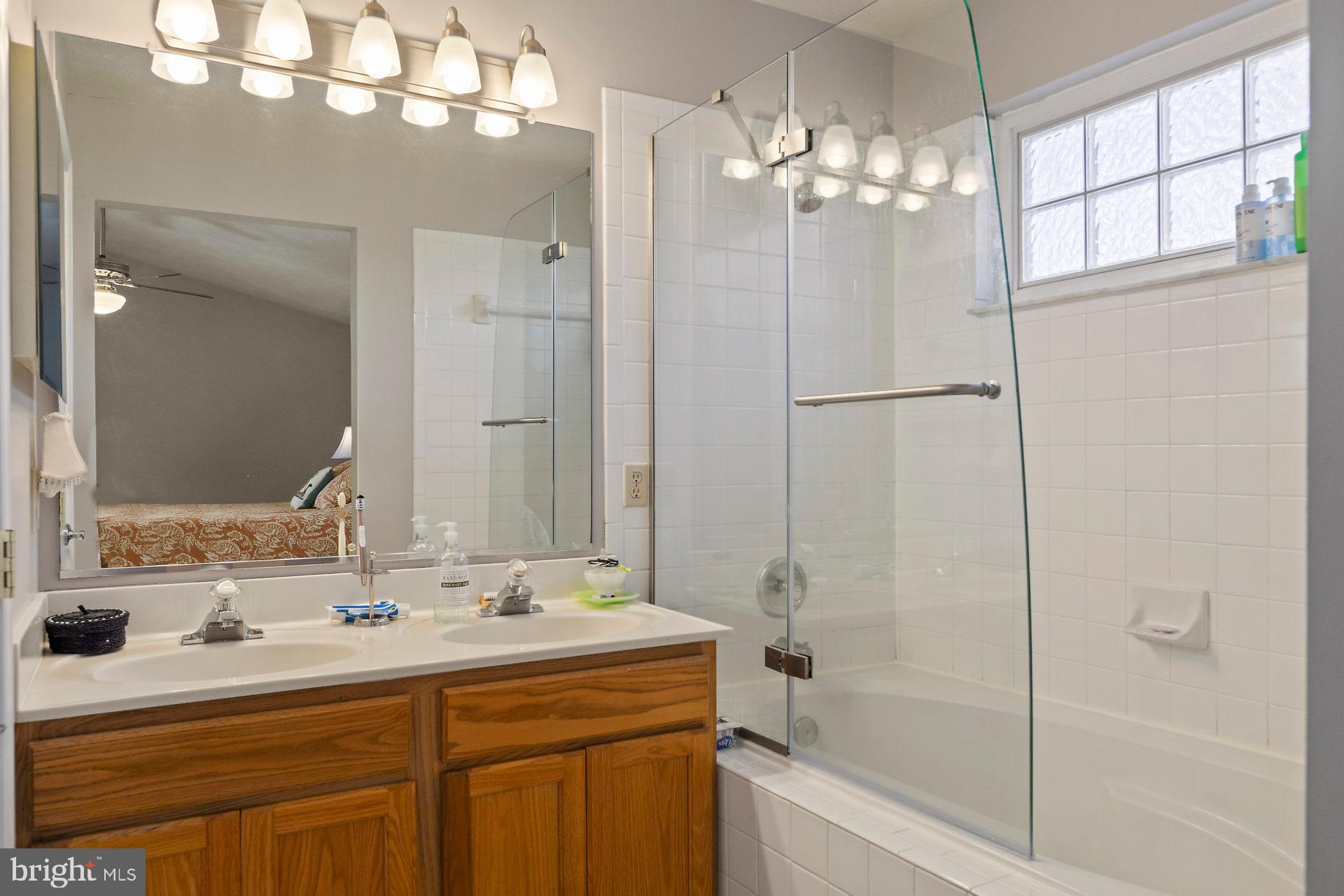 HICKORY HILLS NORTH - Residential