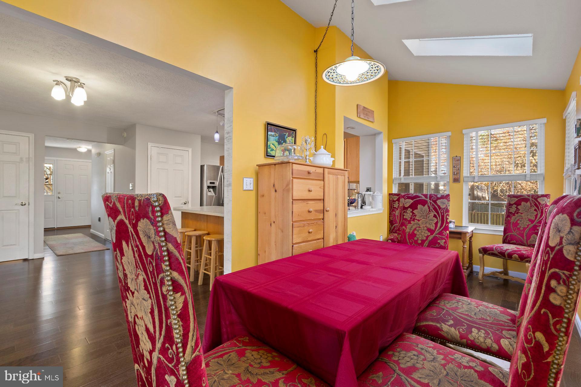 HICKORY HILLS NORTH - Residential