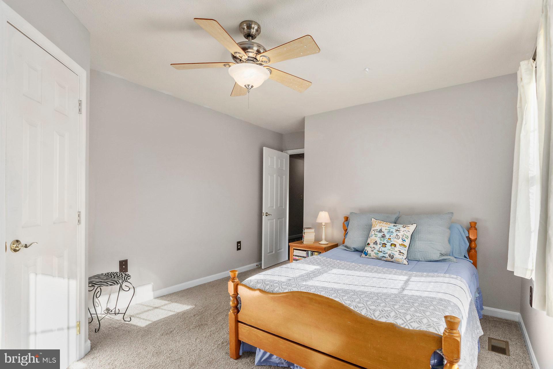 HICKORY HILLS NORTH - Residential