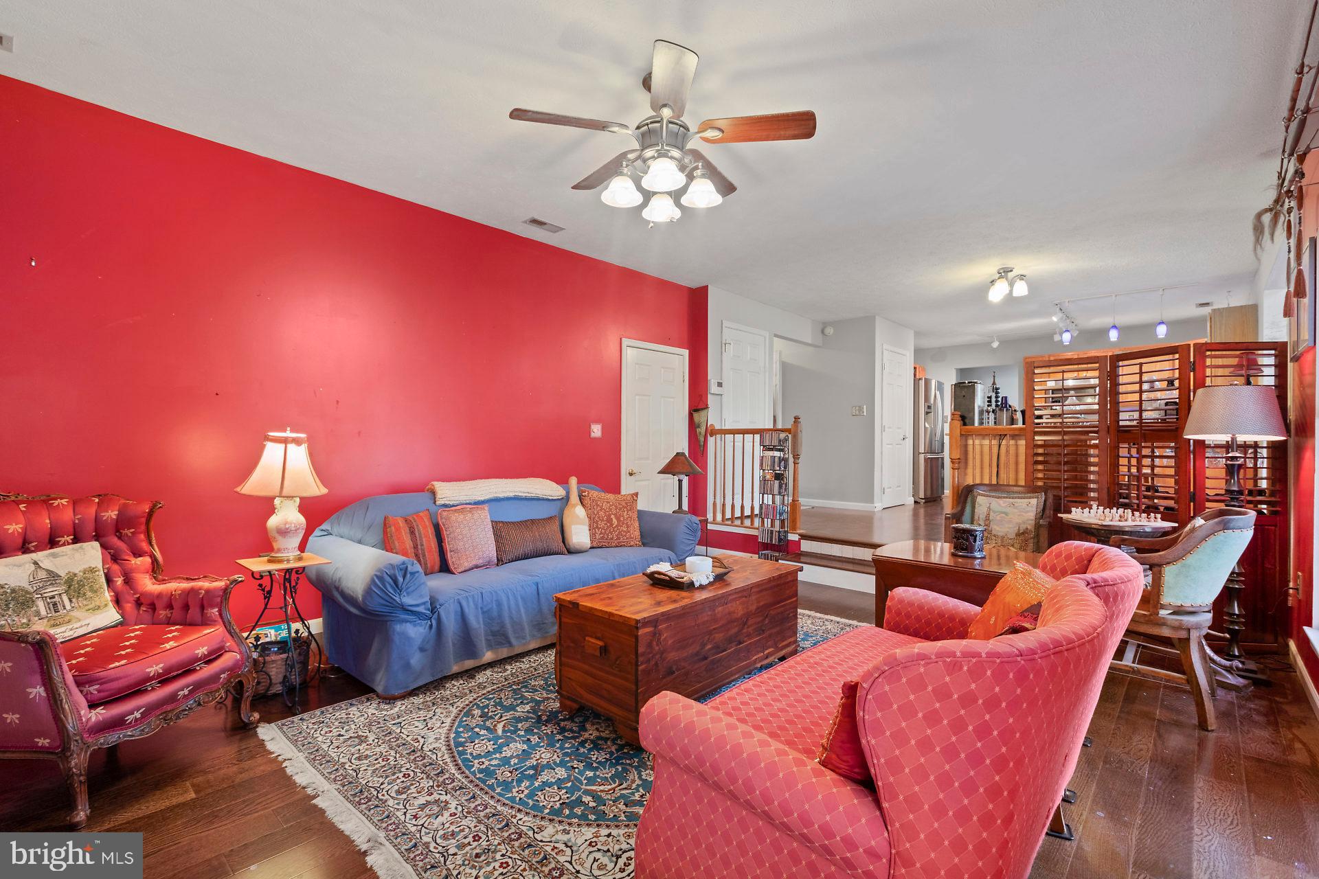 HICKORY HILLS NORTH - Residential