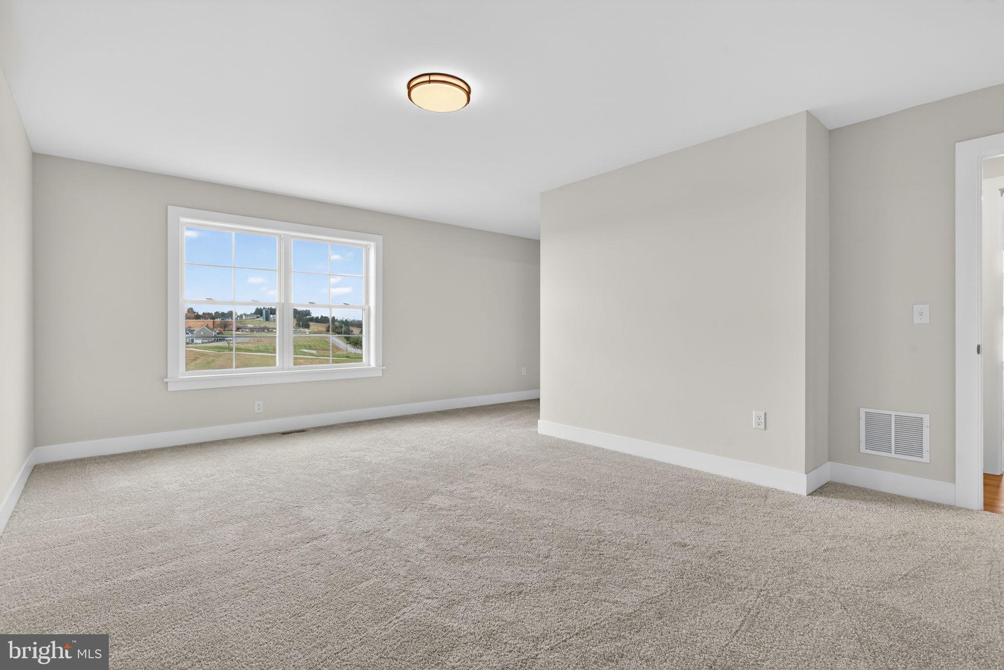 RIVER RIDGE HILLS - Residential