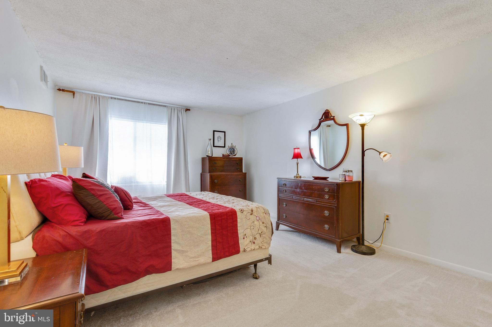 HALLMARK - Residential