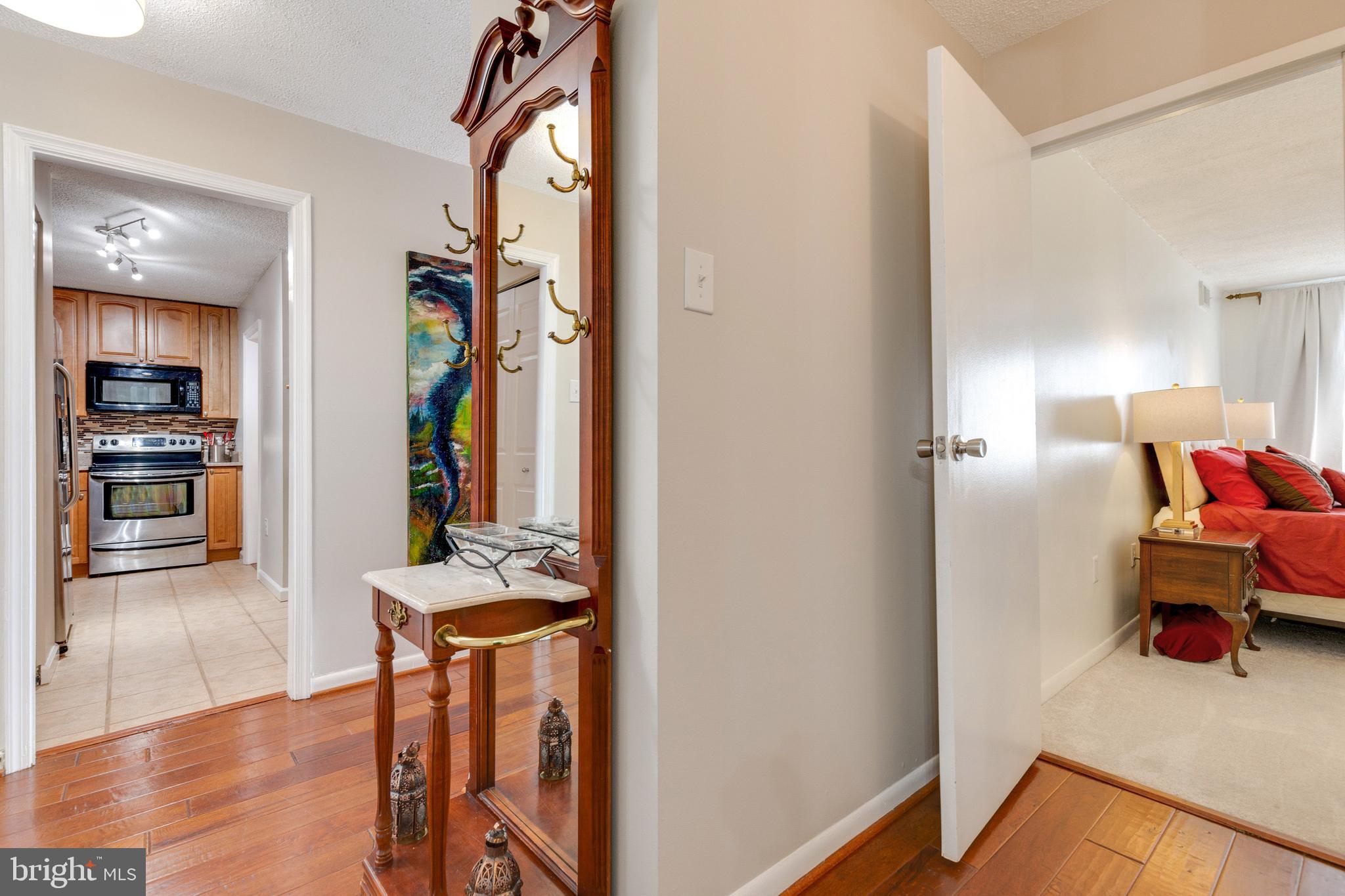 HALLMARK - Residential